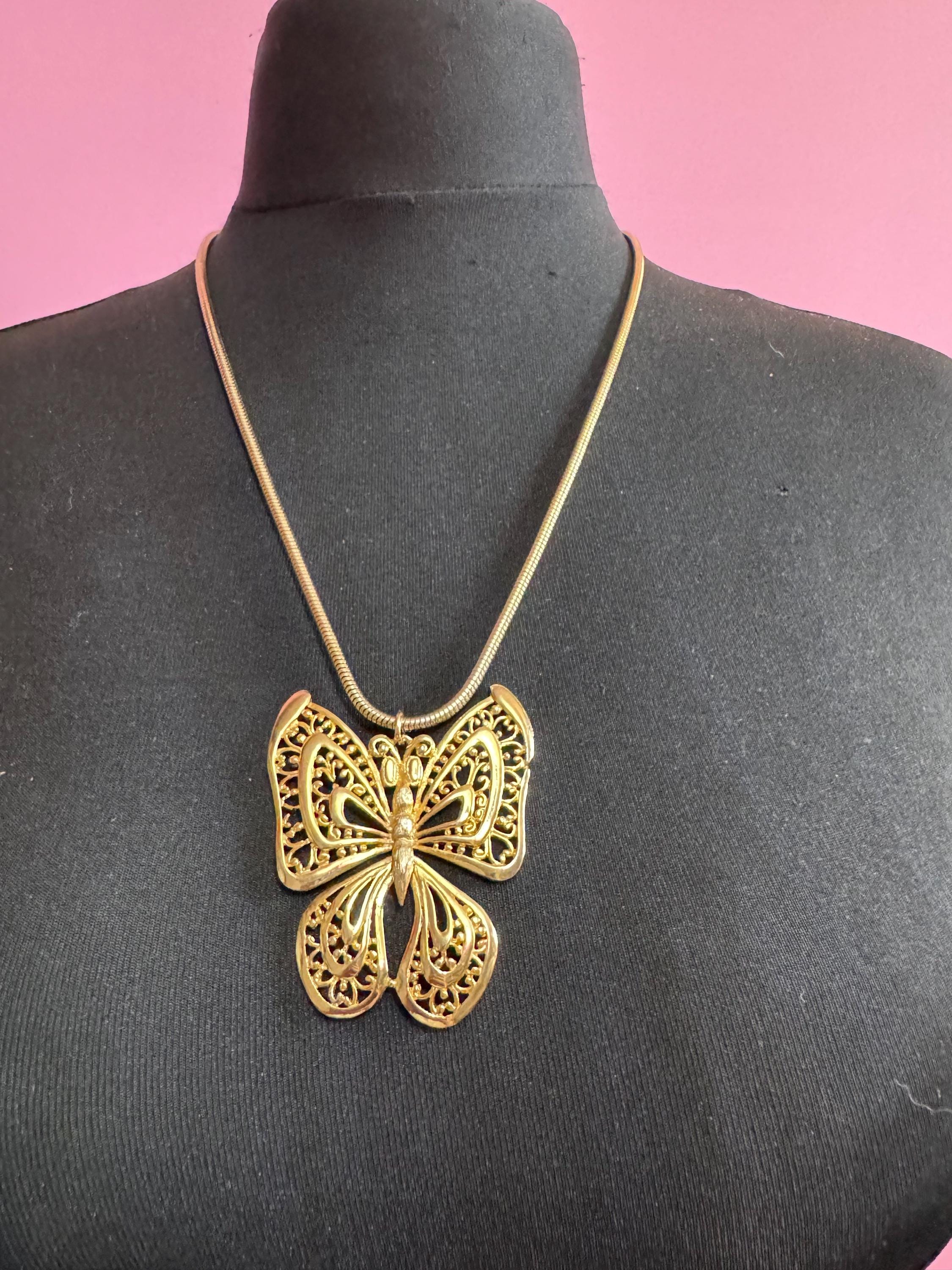 Vintage L RAZZA Butterfly pendant Necklace , 1969s signed gold tone