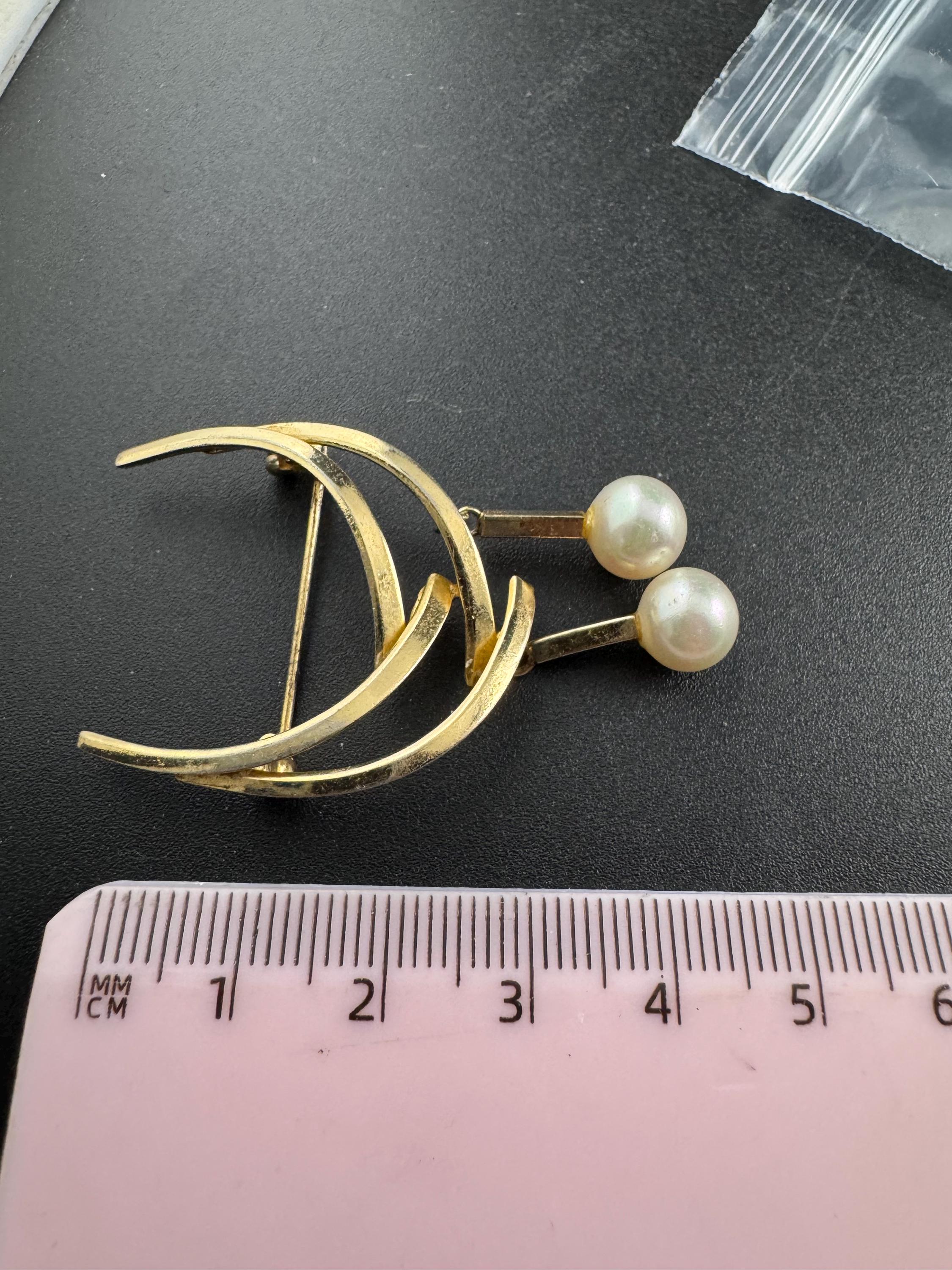 1962 pearl drop brooch by grosse, gold plated , signed and dated