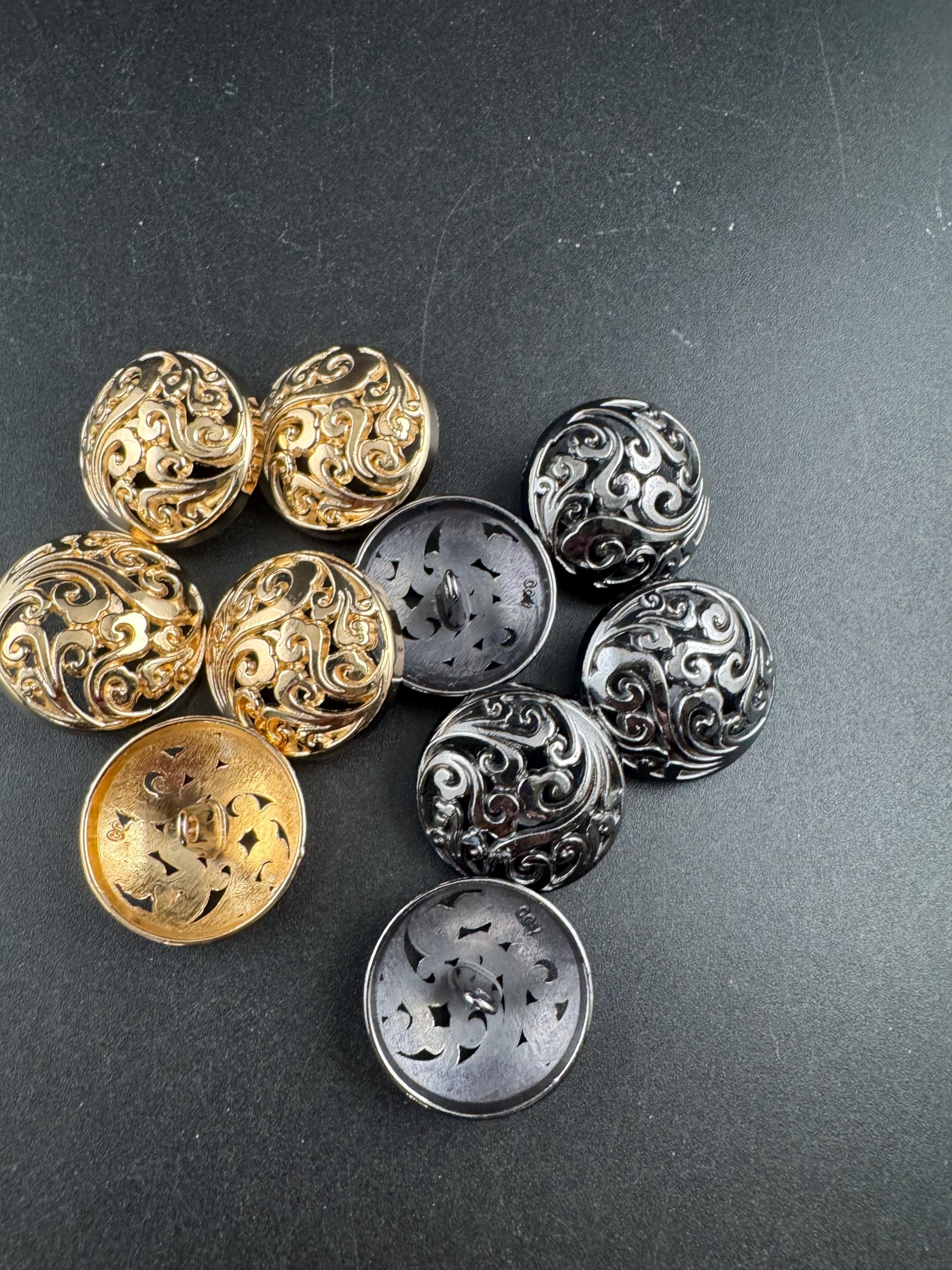 25mm openwork domed buttons, pack of 5 in gold or steel grey metal