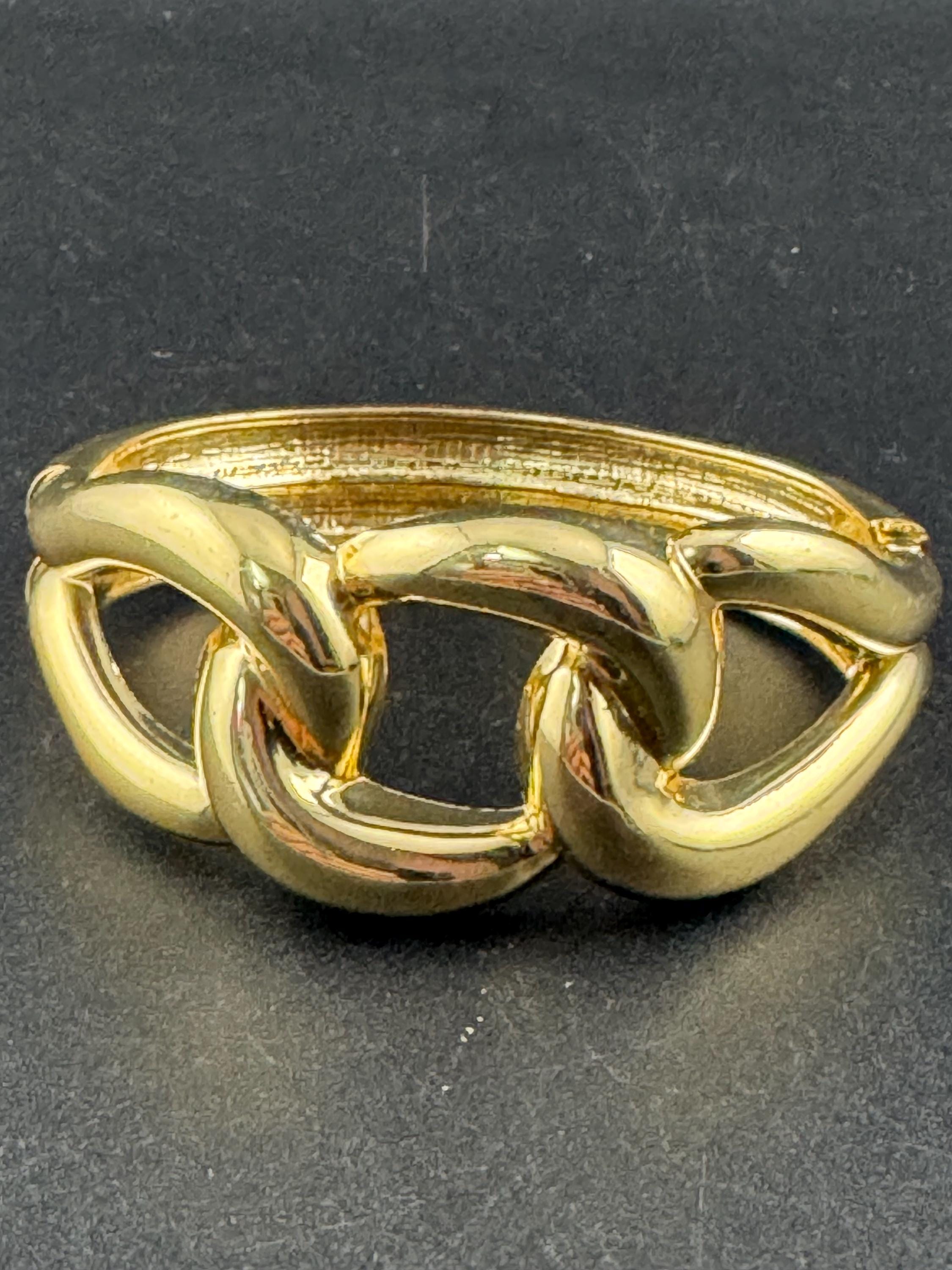 Vintage gold wide chain link clamper bangle, classic 1980s