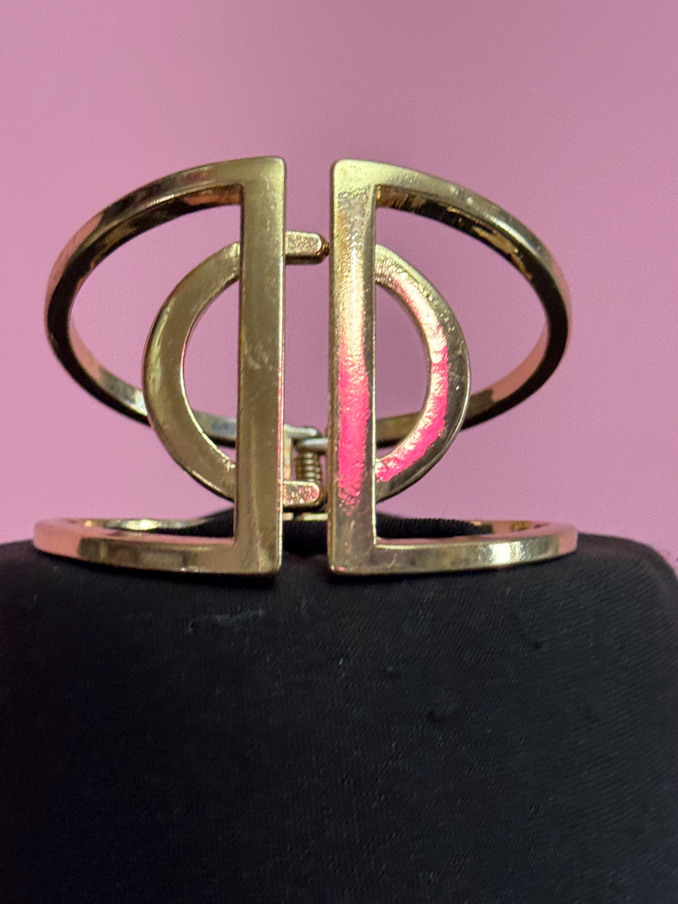 Retro gold art deco clamper bangle, geometric design