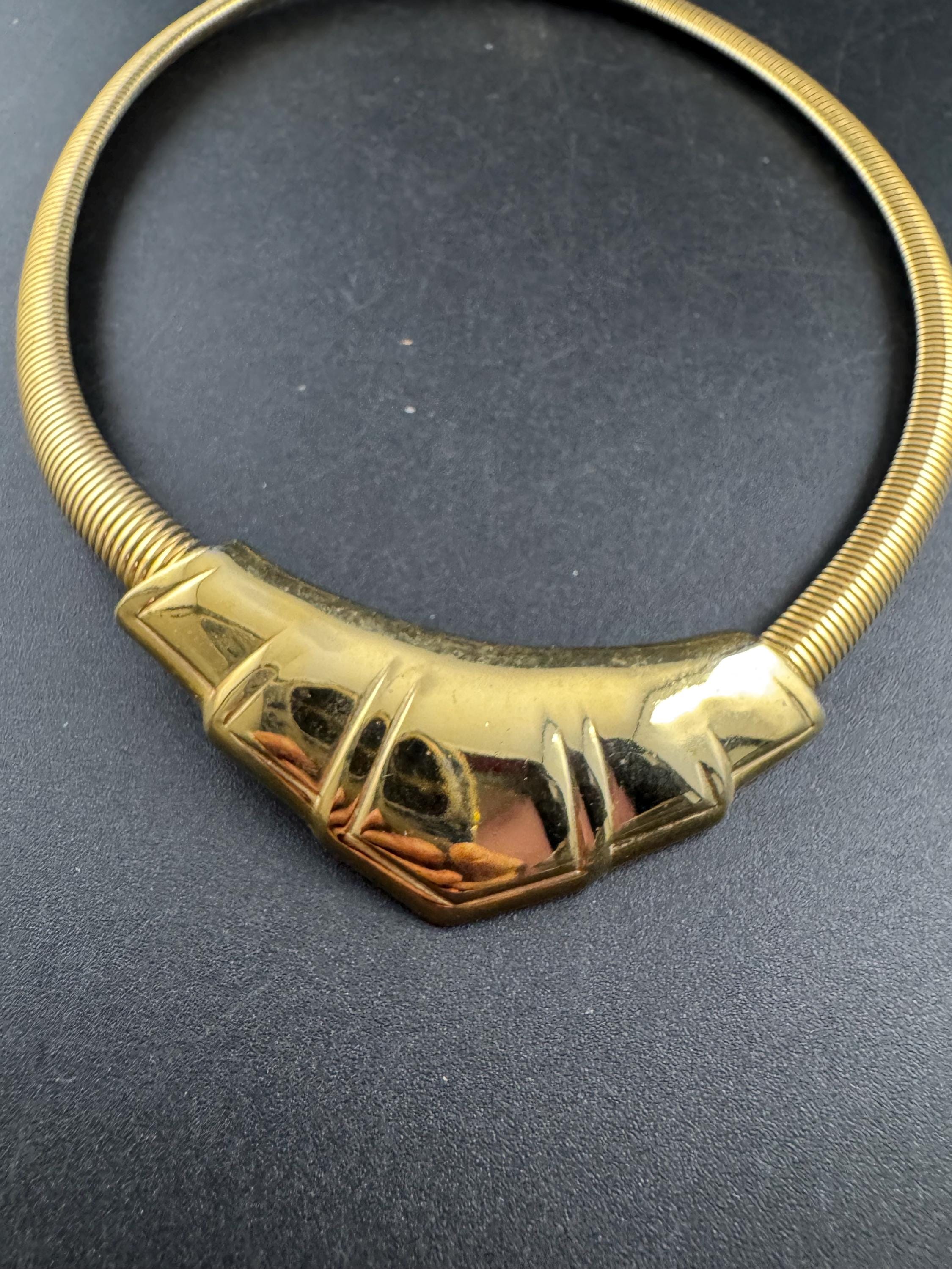 Signed NAPIER omega Choker: Vintage Gold Tone chain necklace petite fit