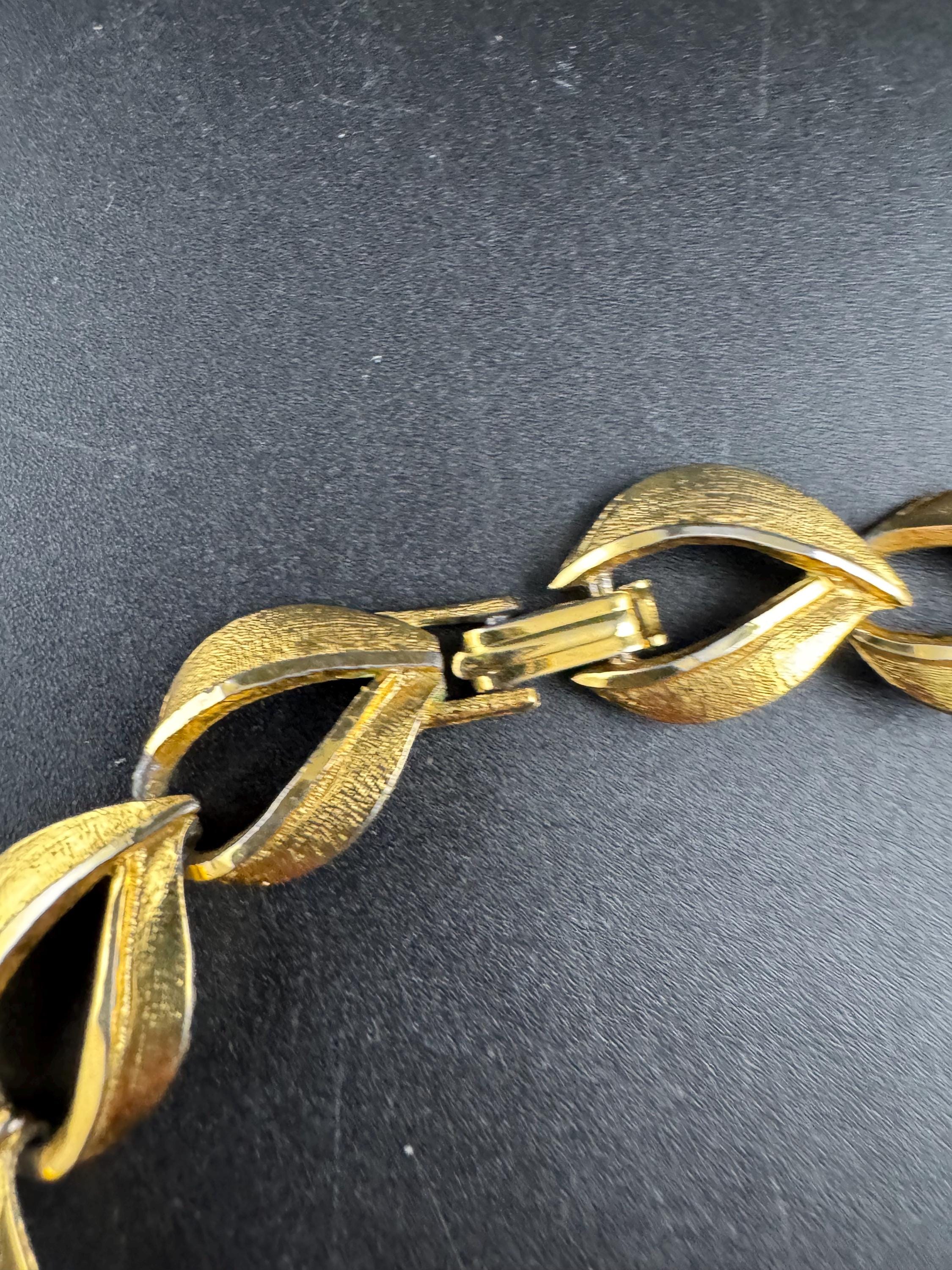 vintage collar necklace gold brushed links, choker 1950s 1960s