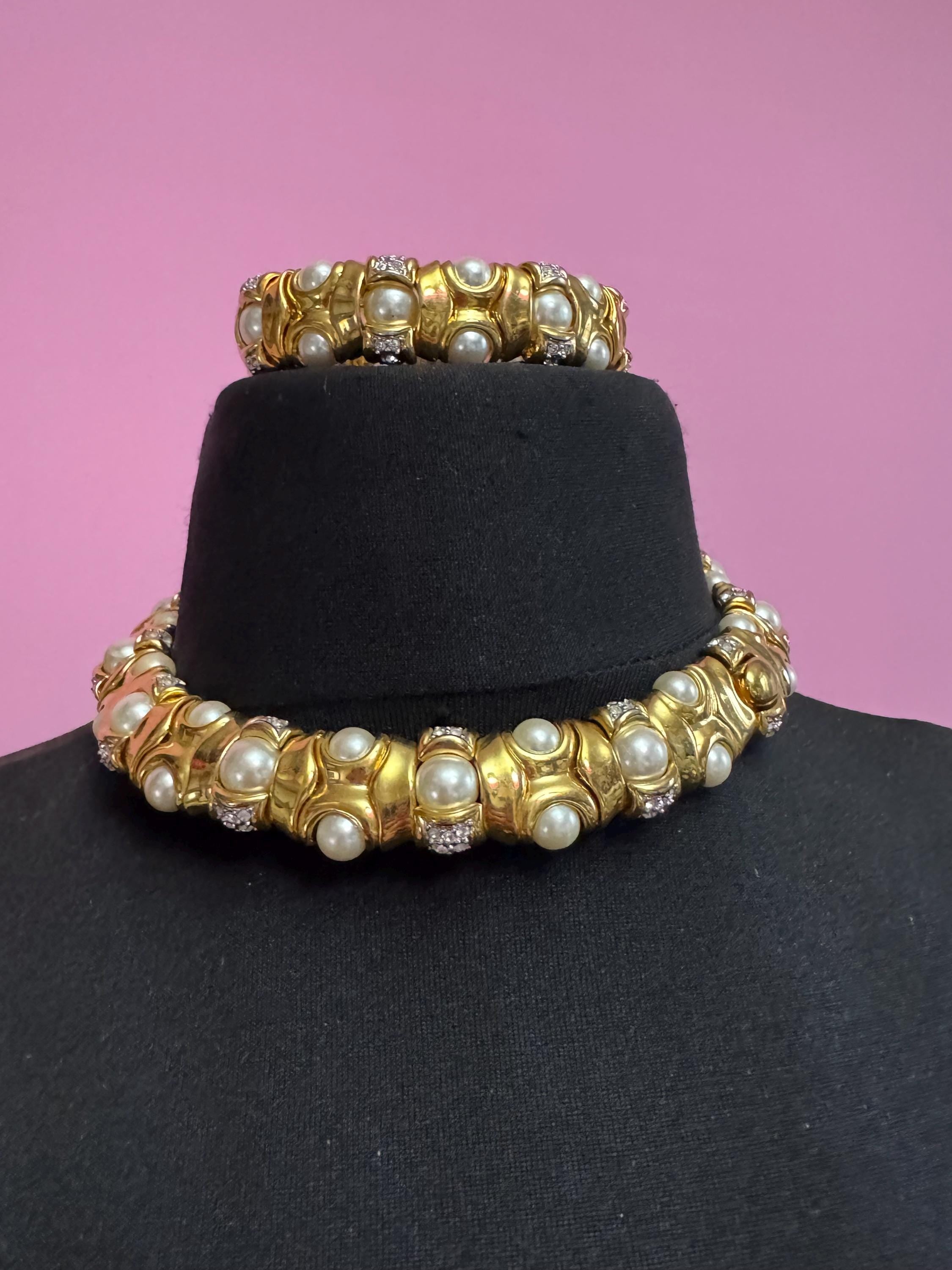 Cabouchon “legacy set” pearl jewellery set, choker and bracelet 90s