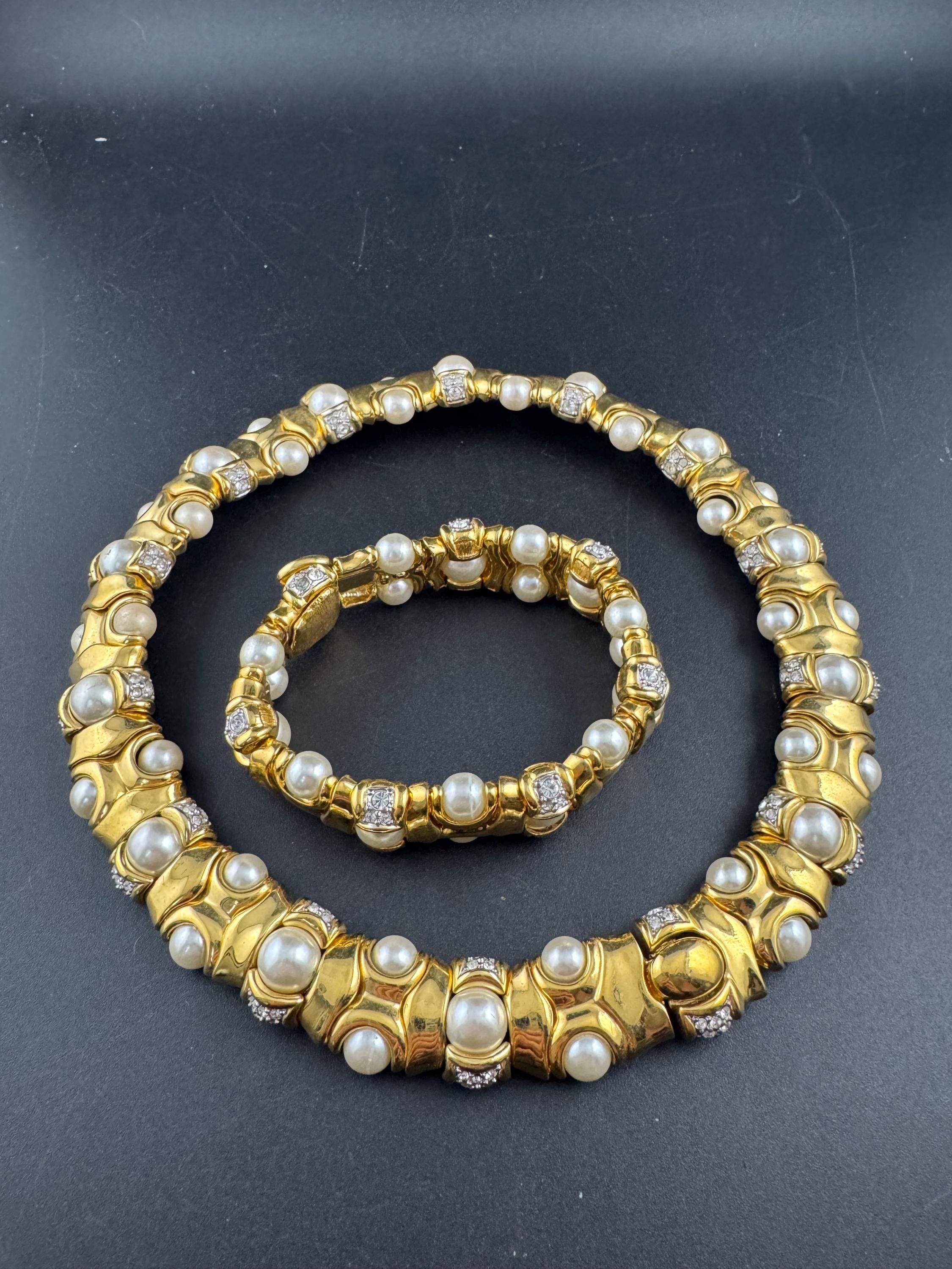 Cabouchon “legacy set” pearl jewellery set, choker and bracelet 90s