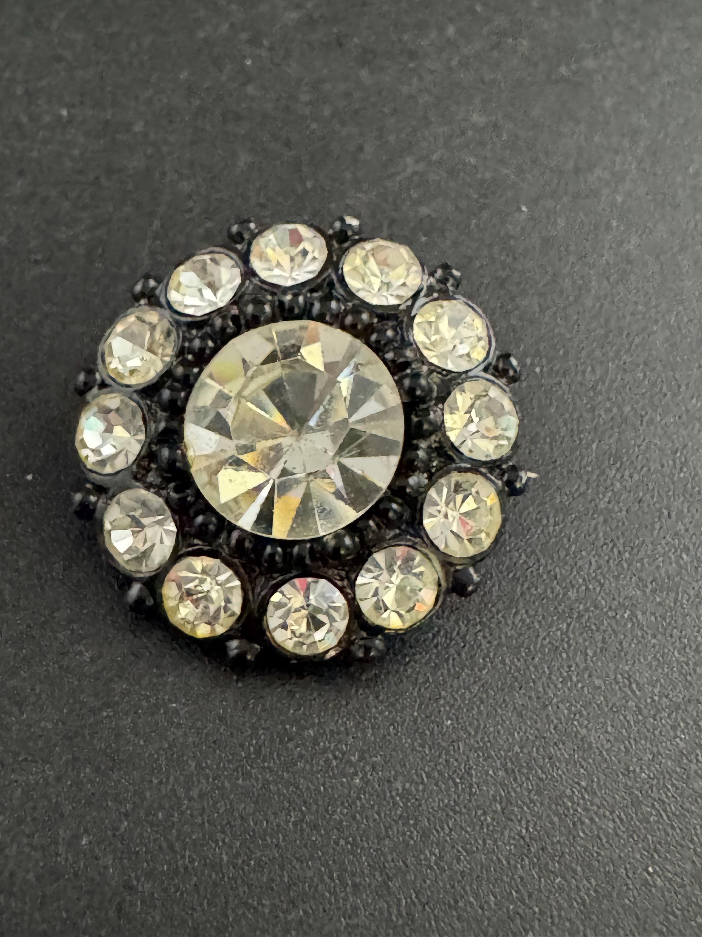 Vintage small clear Diamanté round button Brooch, Japanned metal c clasp