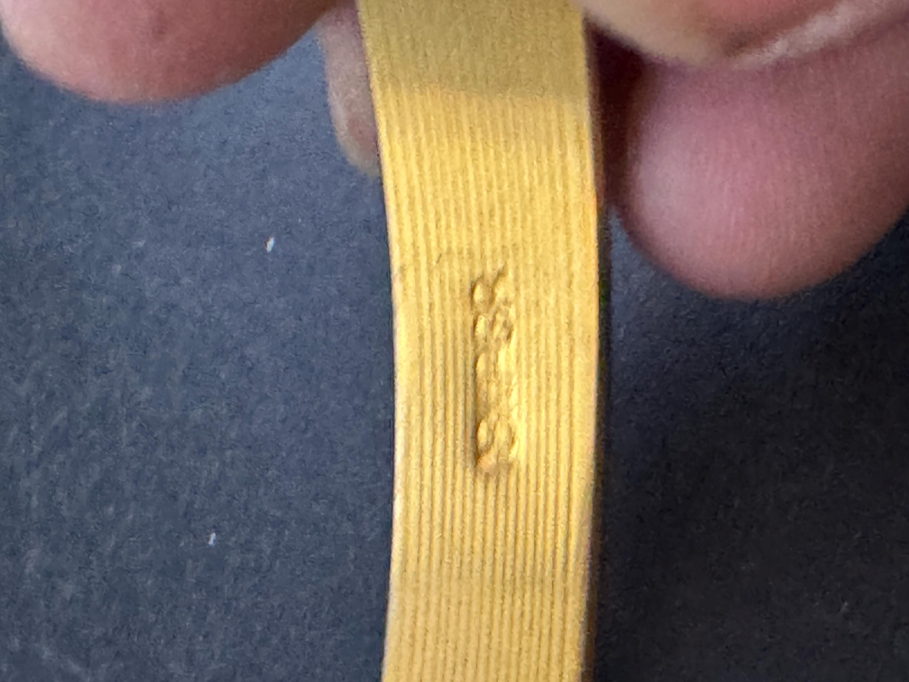 18K RGP 1980s Vintage Stamped Gold plated Hinged etched Bangle