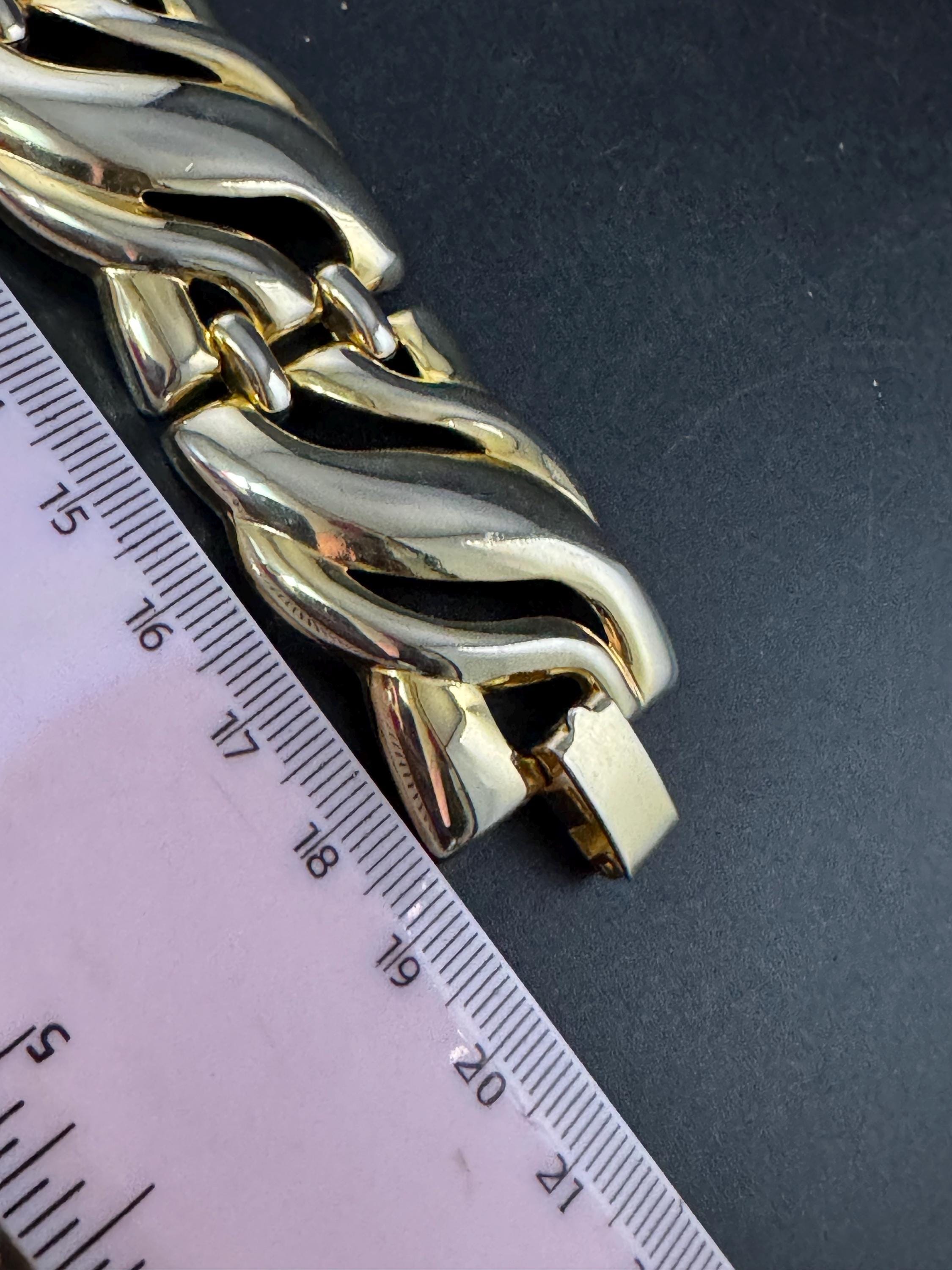 Retro 80s chunky panel link bracelet, 19.5cm gold tone