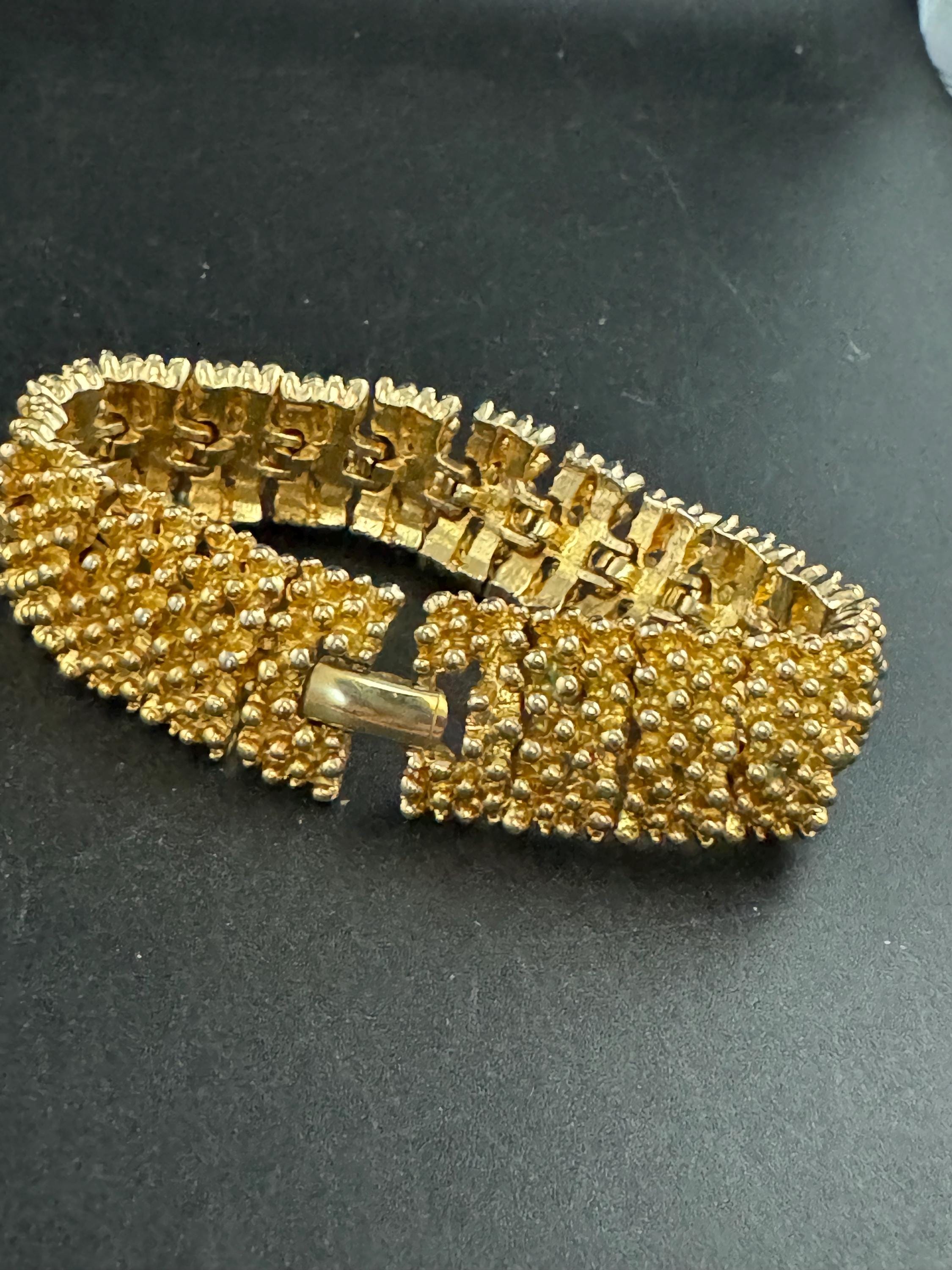 Vintage textured ball link wide bracelet, gold tone brutalist 1970s modernist period