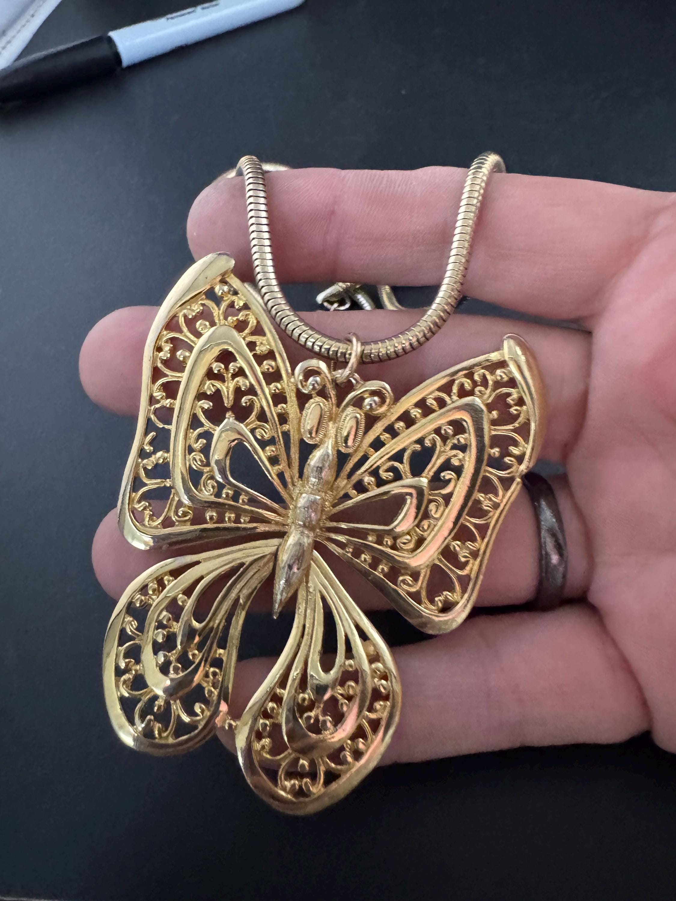 Vintage L RAZZA Butterfly pendant Necklace , 1969s signed gold tone
