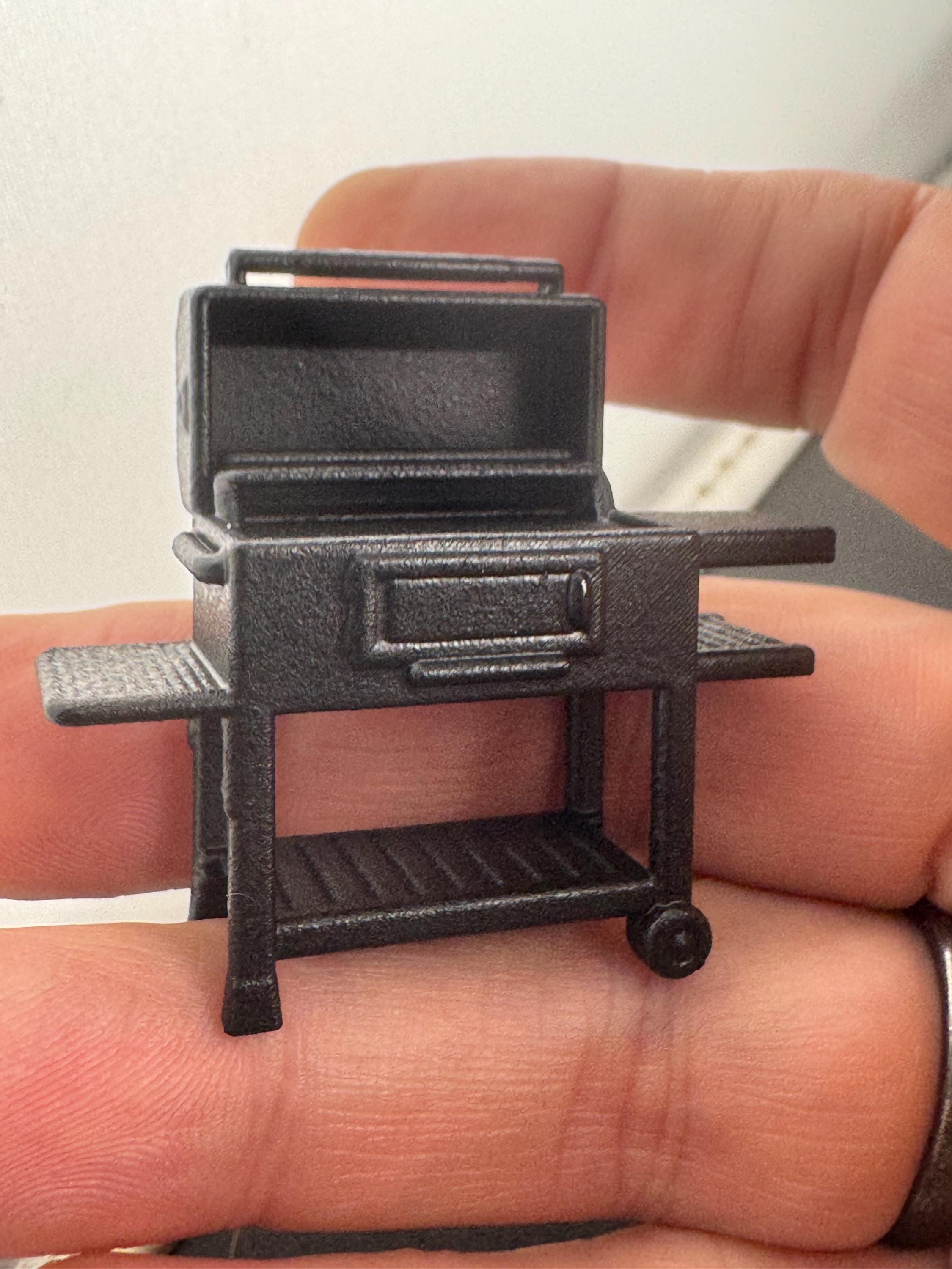 Miniature bbq barbecue cake topper , dollshouse fairy gardens, scenery , black acrylic