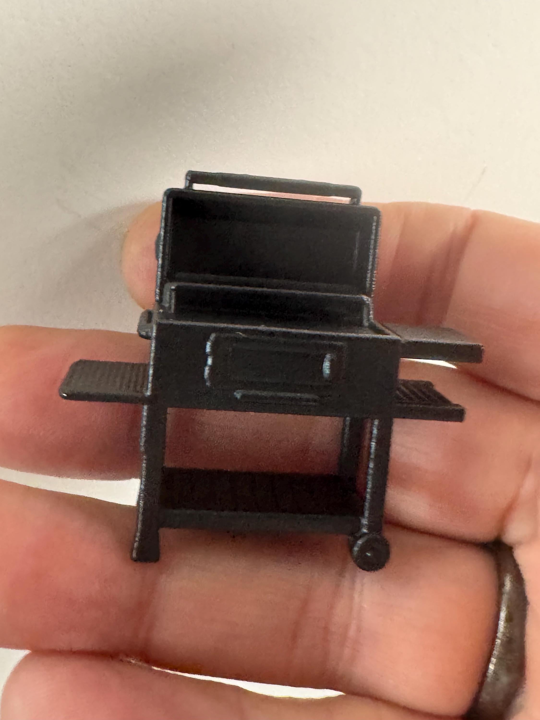 Miniature bbq barbecue cake topper , dollshouse fairy gardens, scenery , black acrylic