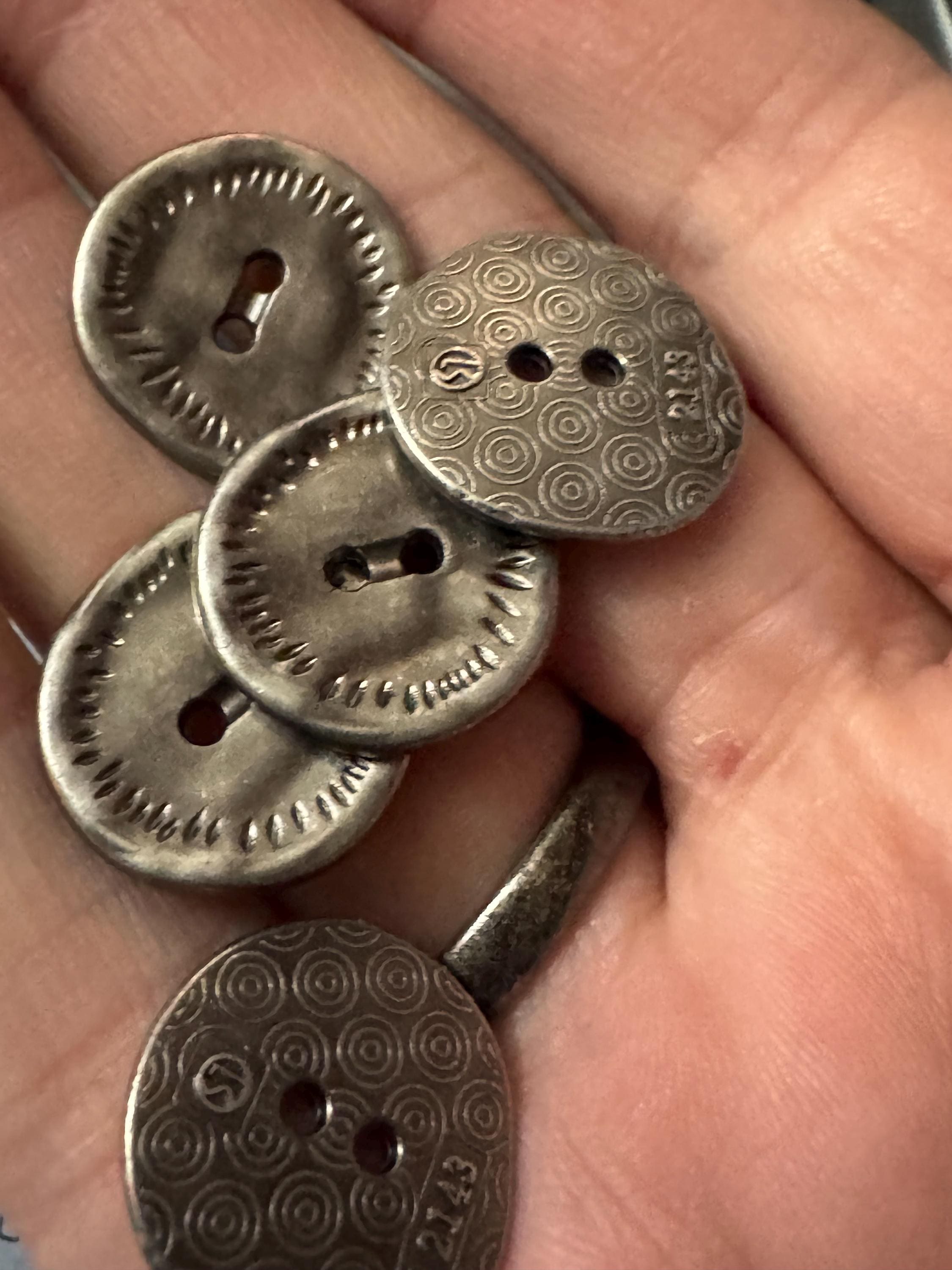 Dark Silver Metal Buttons, 18mm Sewing Buttons (5pc)