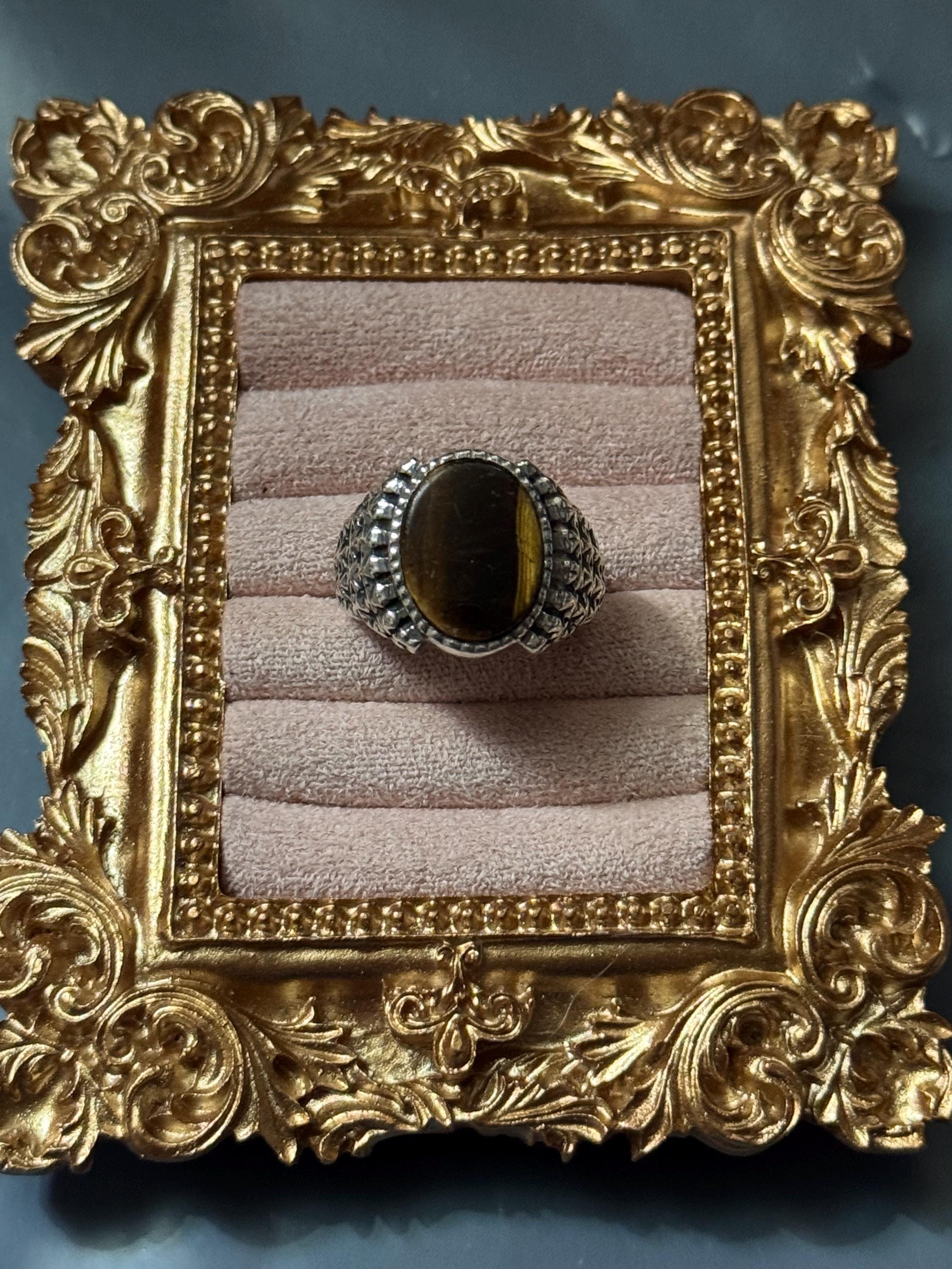 Size S tigers eye gemstone ring, 925 sterling silver brutalist 1970s
