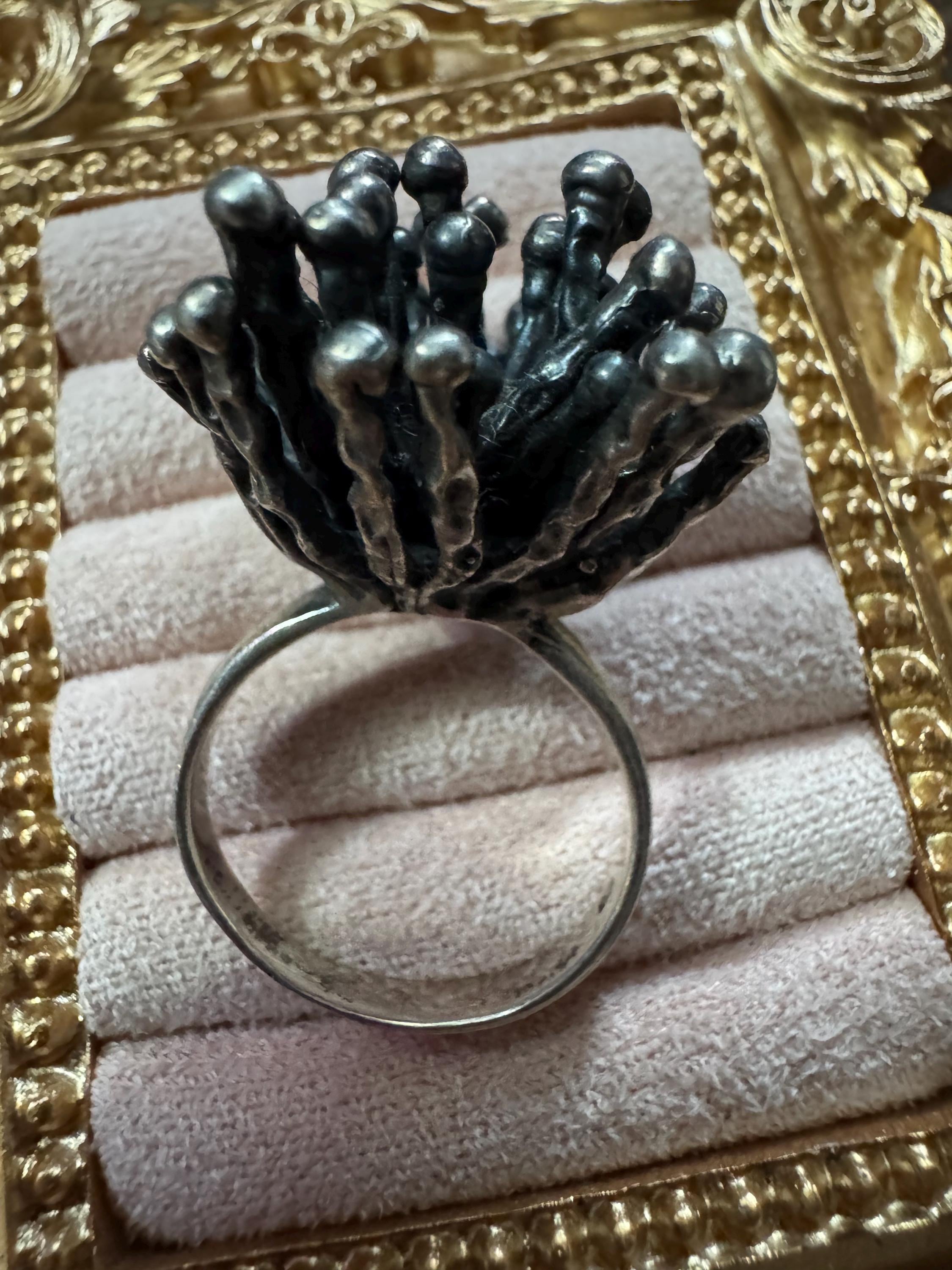 1970s men’s Brutalist 925 ring,  heavy Sterling Silver Spikey - UK Size Q.5