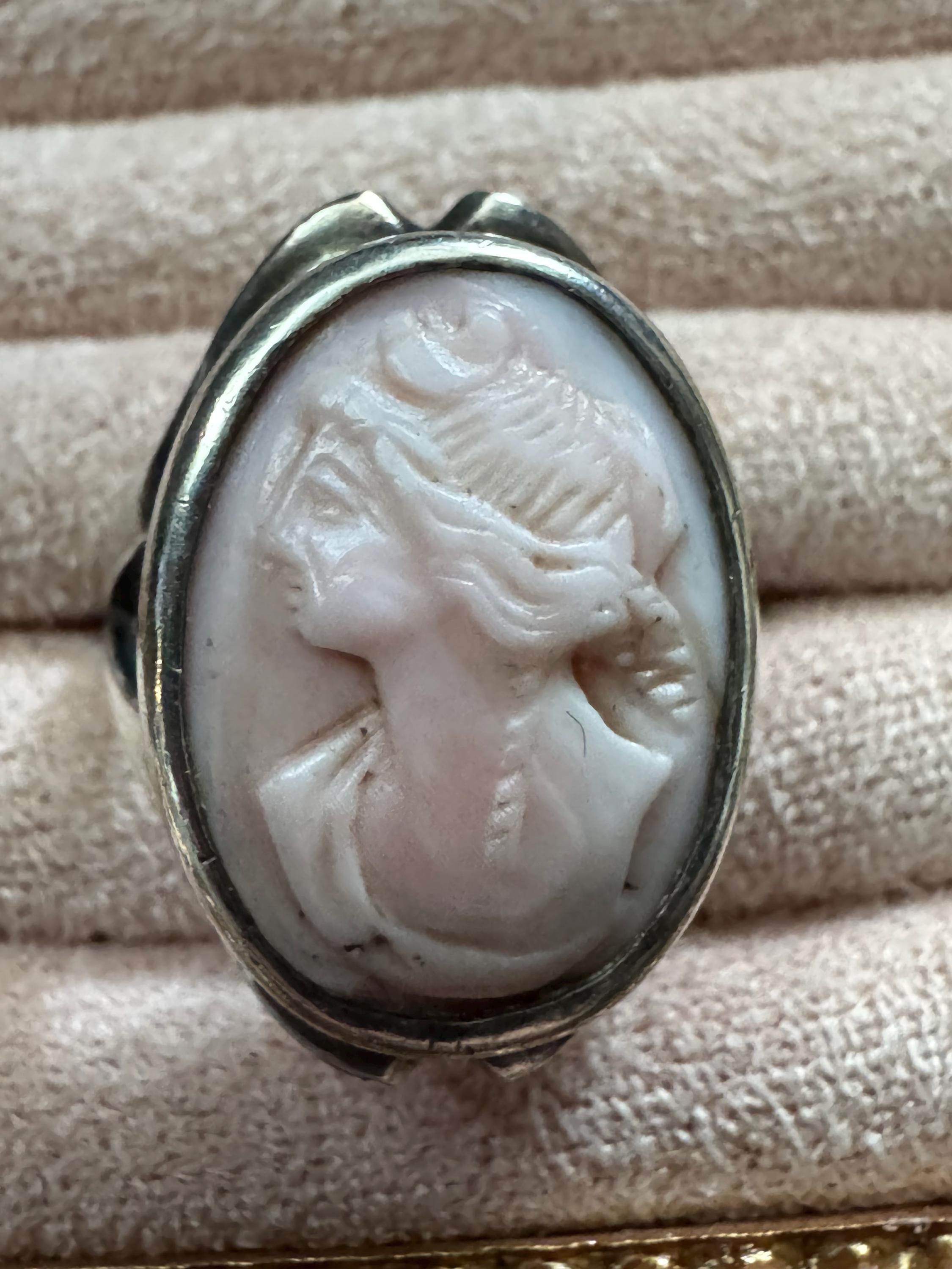 Size L 925 pink cameo ring, angel skin coral sterling silver London