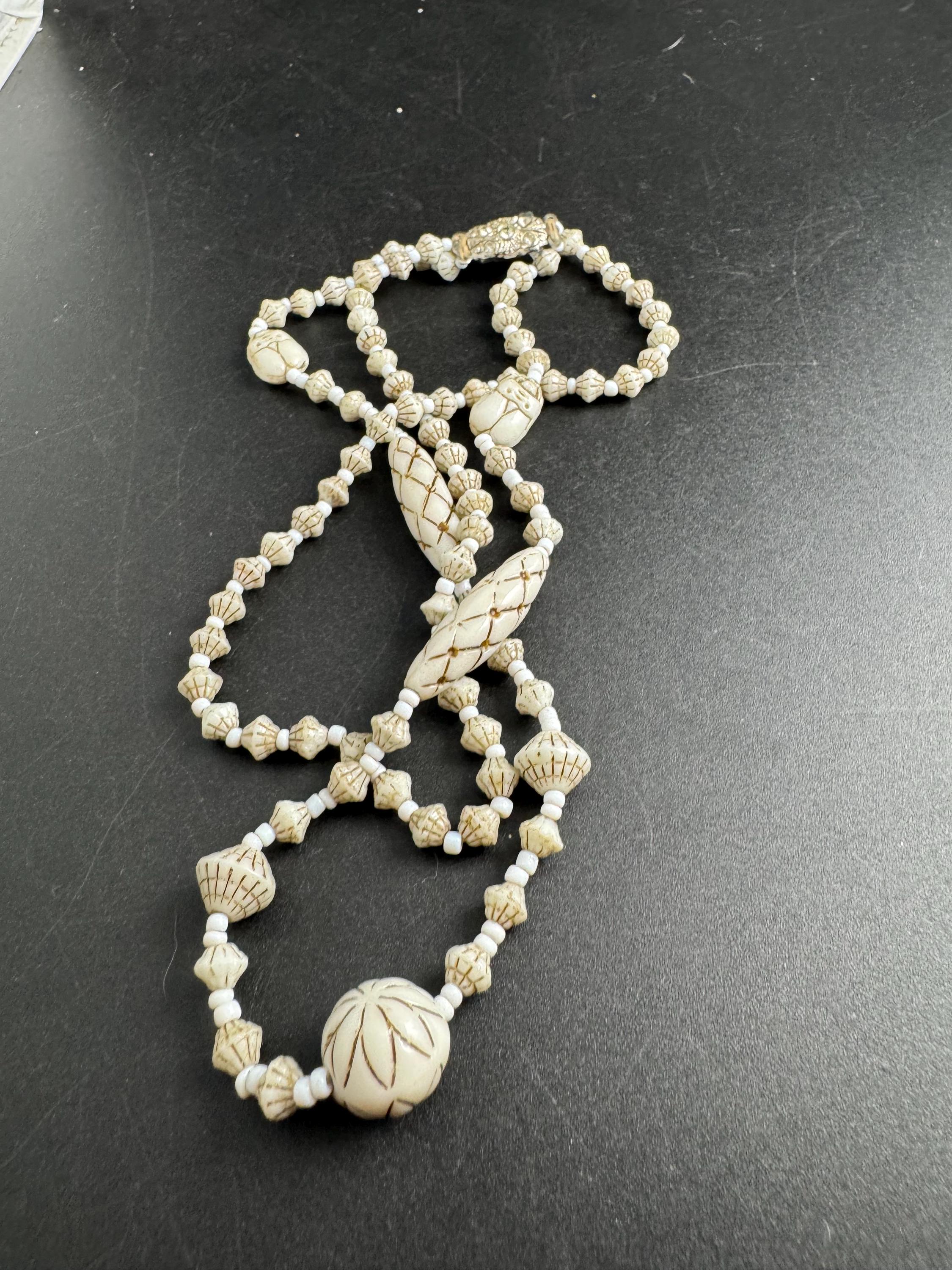 neiger UV Multistrand necklace, cream beads 41cm uranium glass