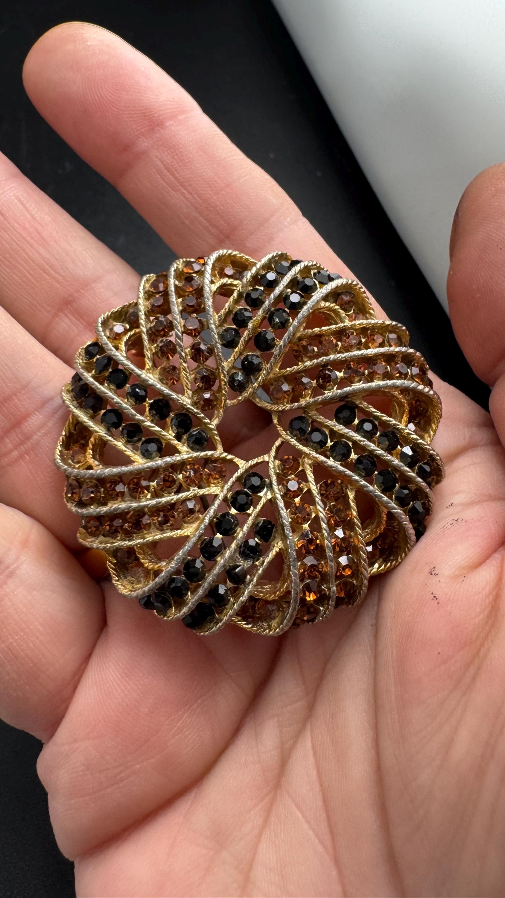 CAPRI brown black rhinestone brooch,  cognac glass, Vintage diamanté signed