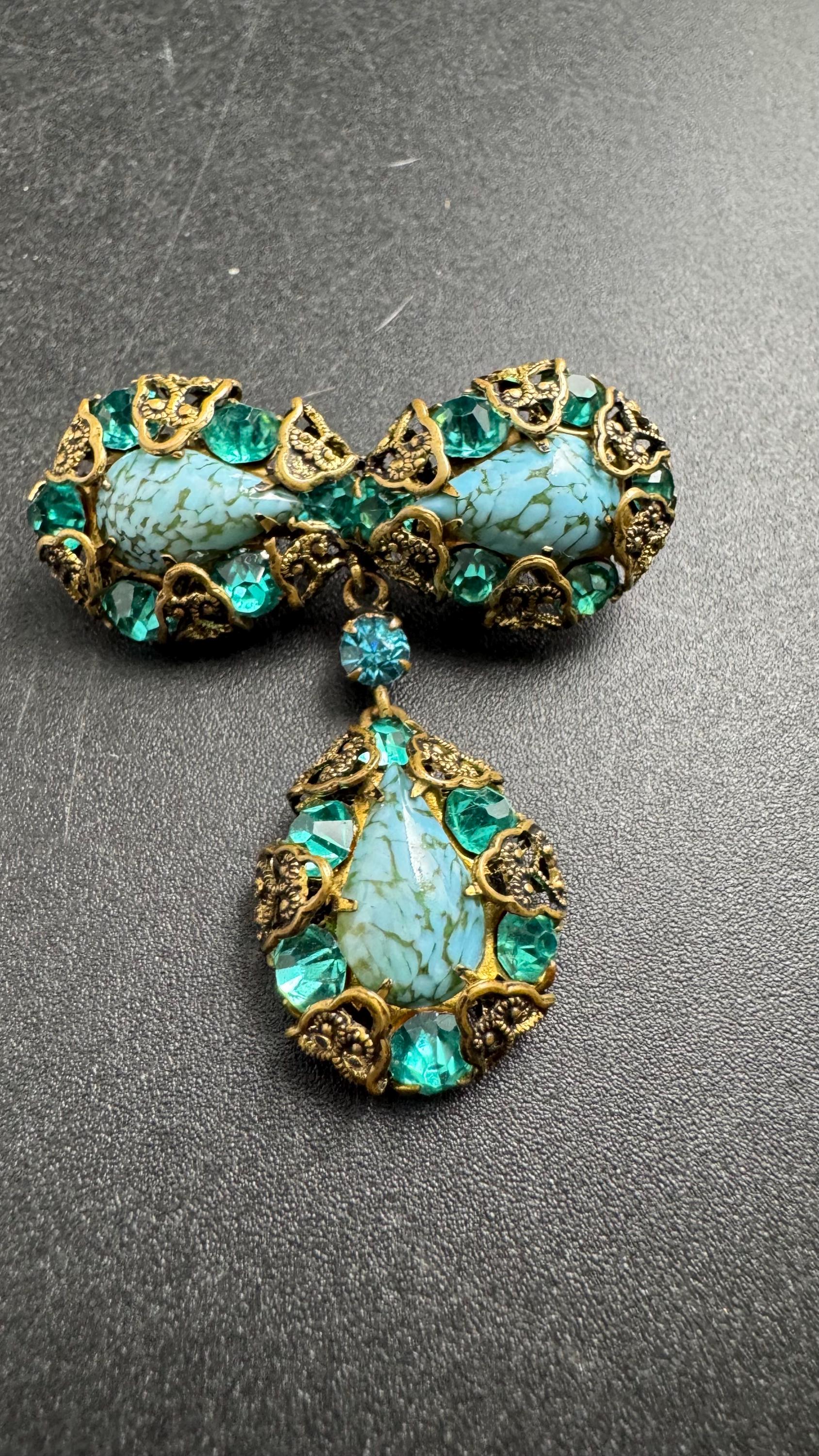 Czech emerald filigree dropper brooch,  turquoise blue rhinestone teardrop Peking glass Art Deco