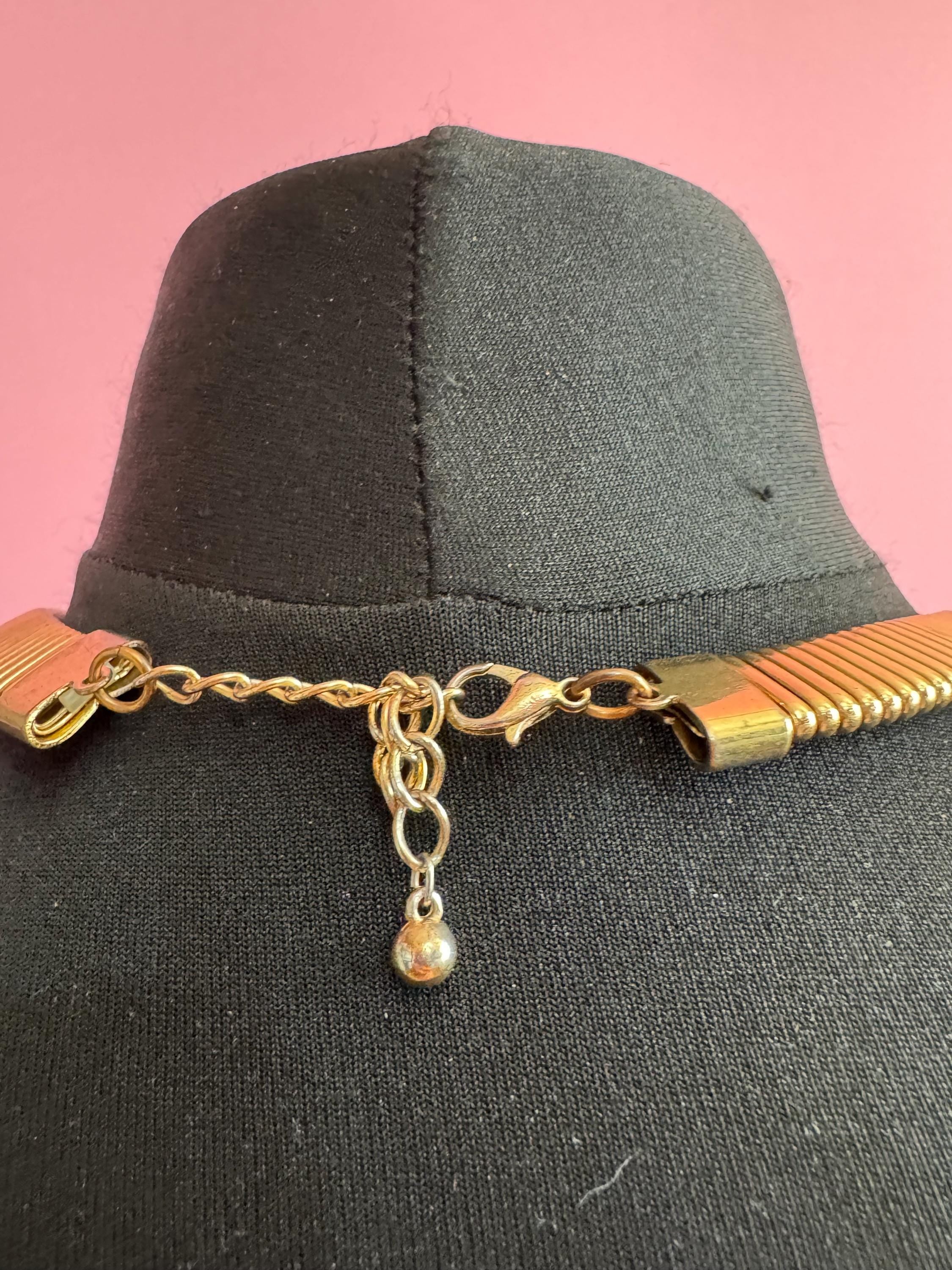 Wide gold omega choker necklace, statement piece 90s vintage