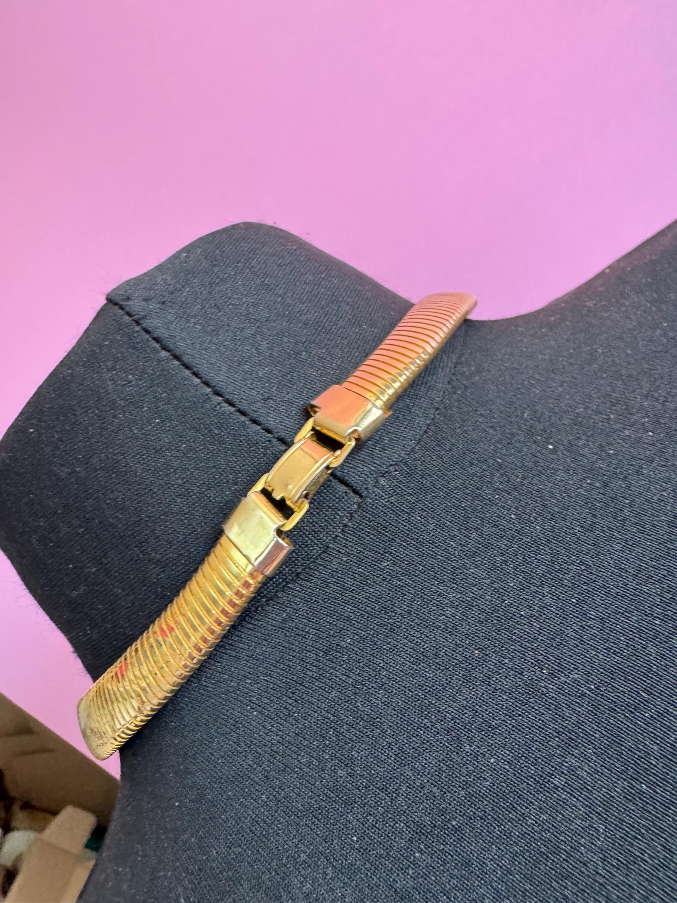 Wide gold omega choker necklace, statement piece 80s vintage