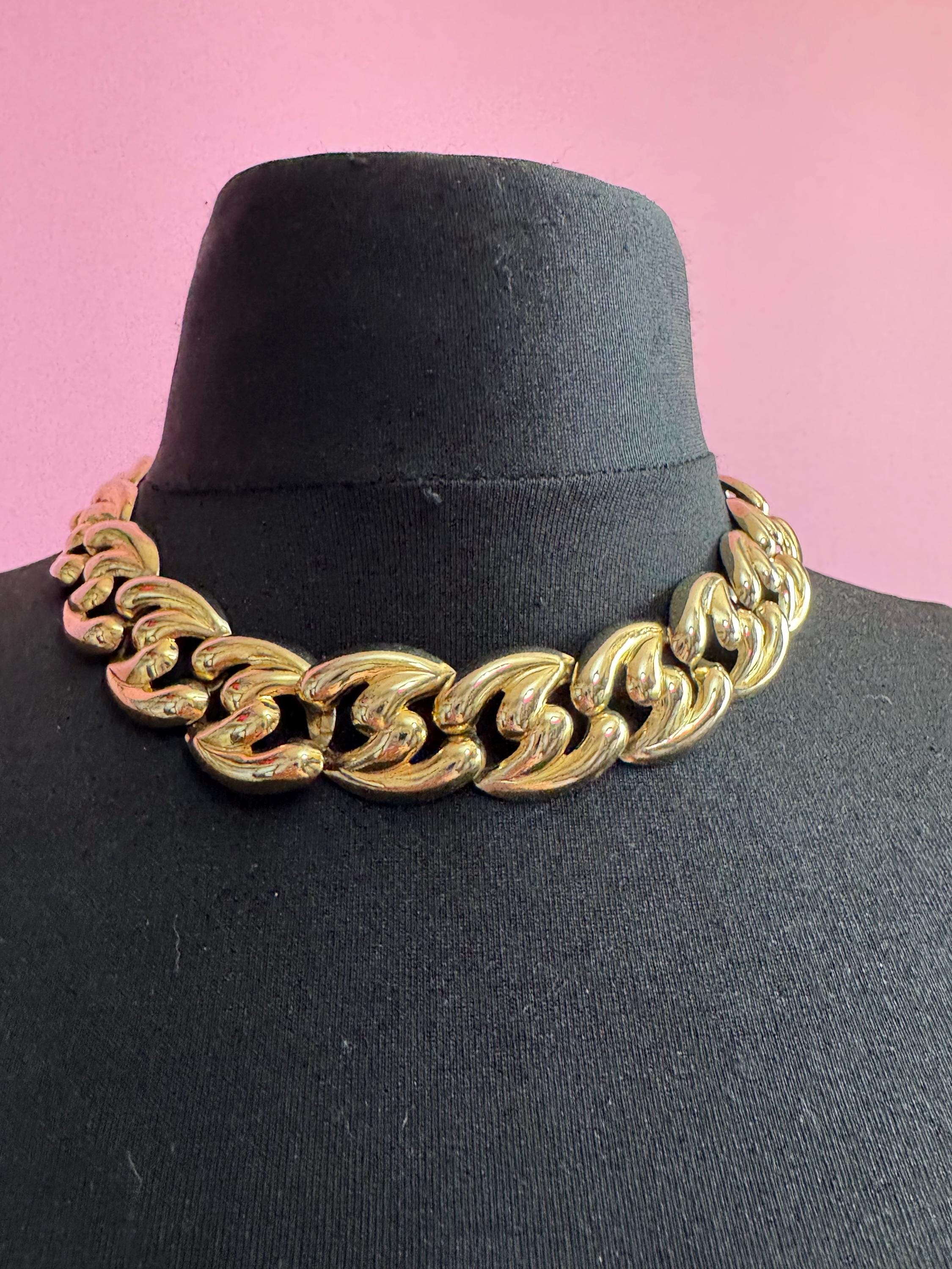 80s wide gold choker, pressed metal retro necklace chain link 46cm