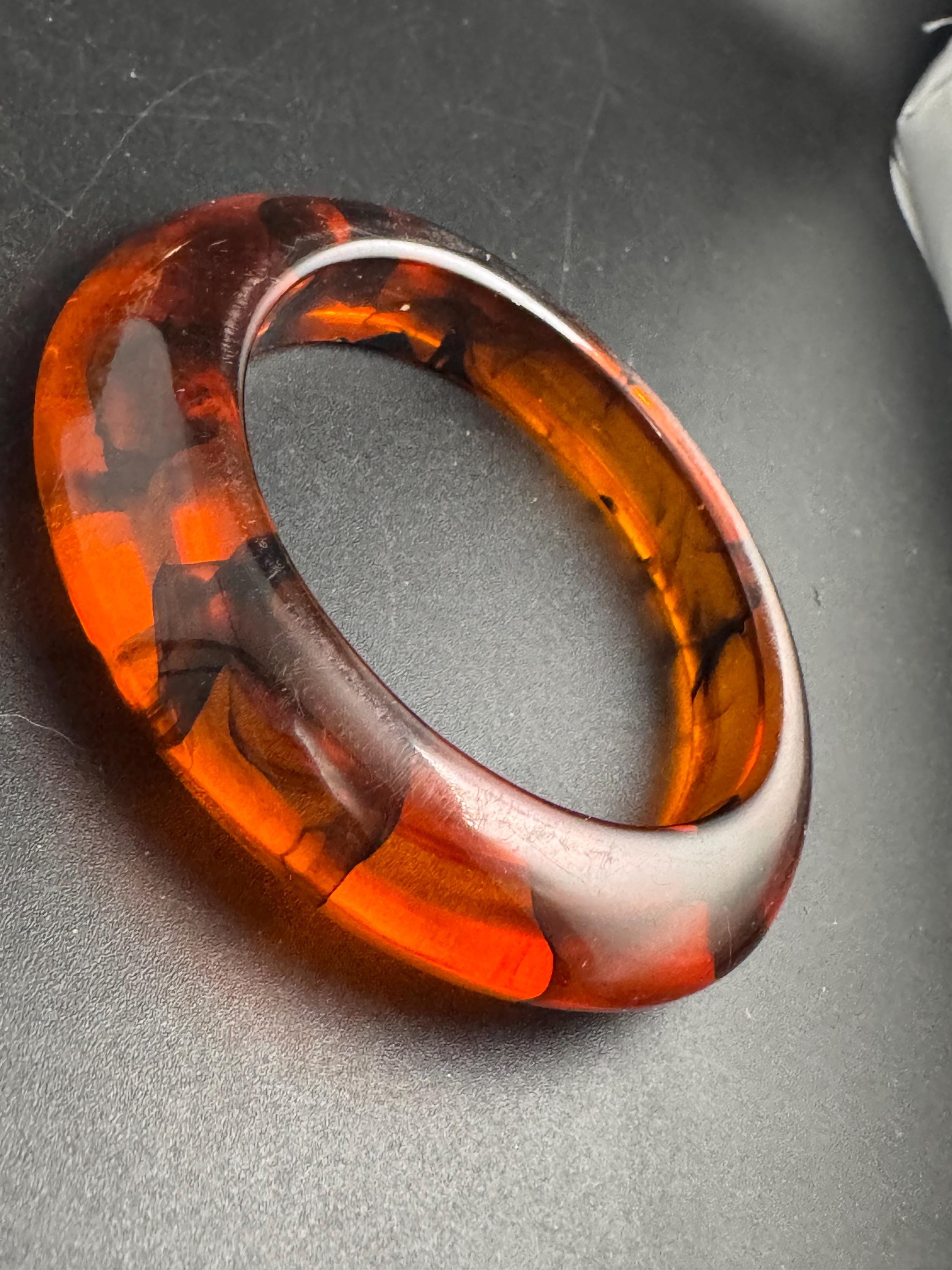 Chunky tortoiseshell brown plastic  bangle, vintage bracelet ideal for stacking layering