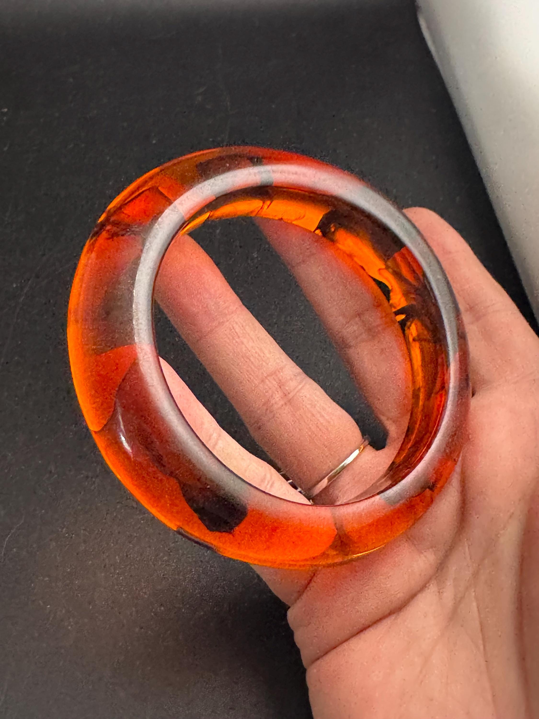 Chunky tortoiseshell brown plastic  bangle, vintage bracelet ideal for stacking layering