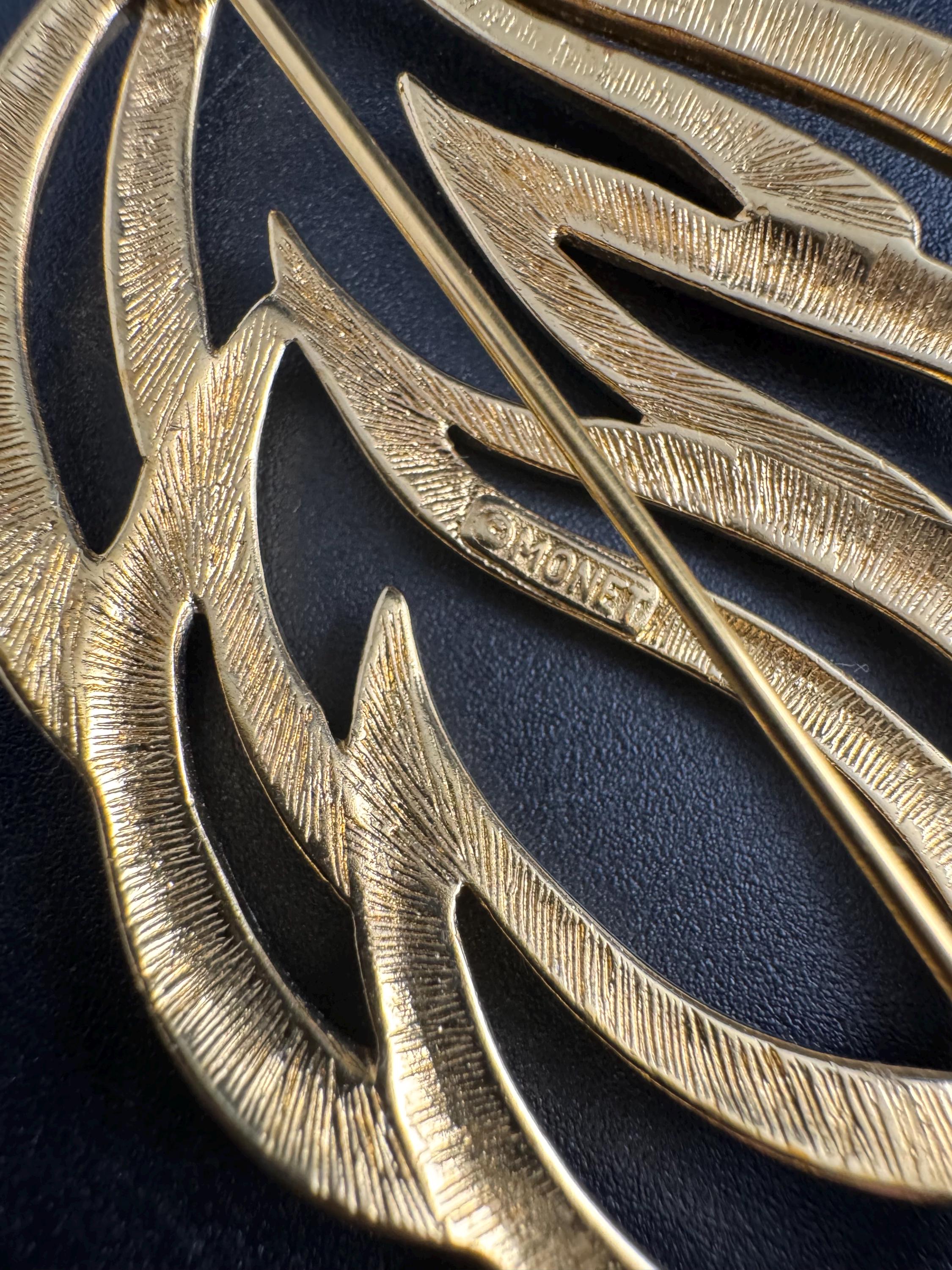 Signed MONET gold leaf brooch,  plated abstract brooch modernist 5.5cm