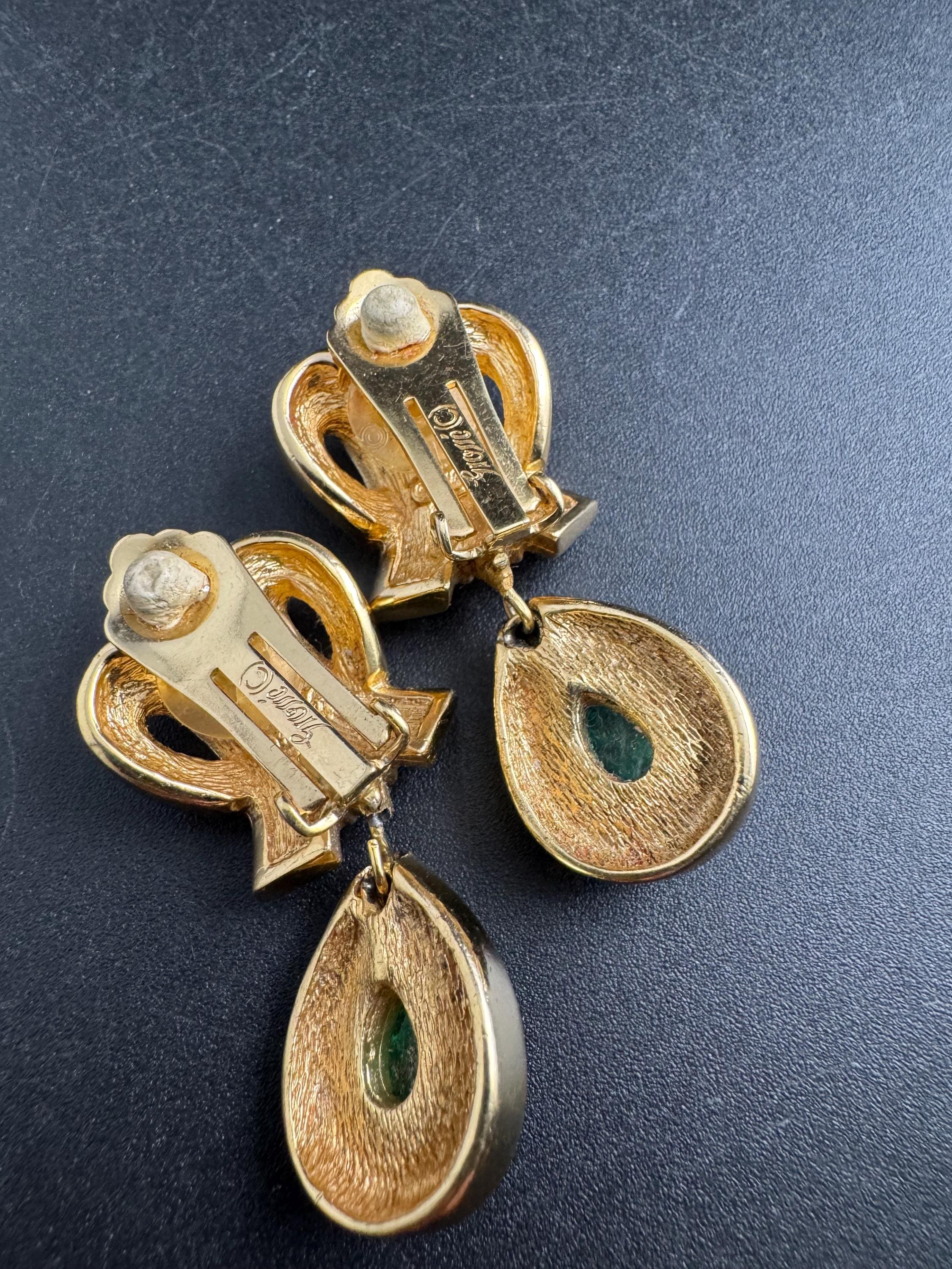 Vintage Christian Dior Grosse Green Gripoix Rhinestone Clip On Earrings