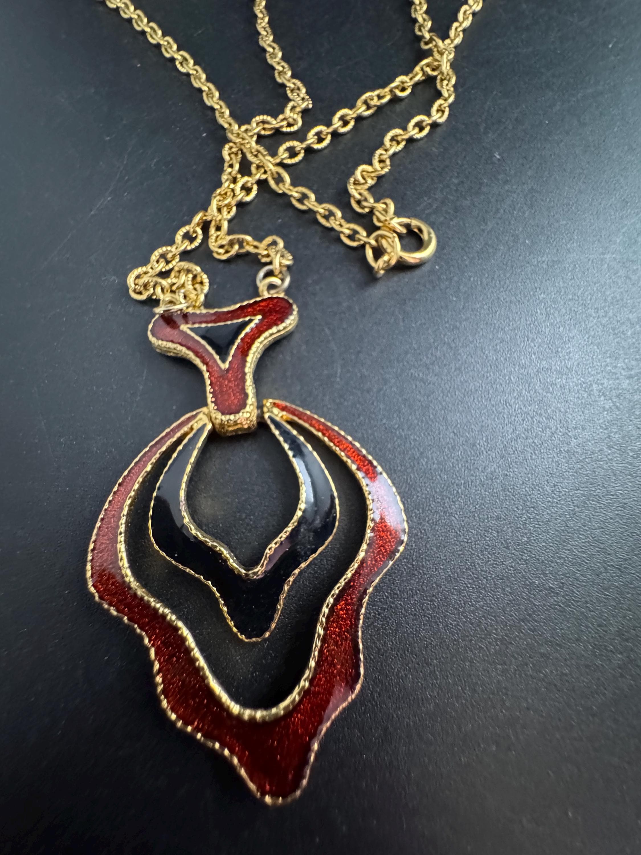 Signed AVON Red Black pendant,  enamelled necklace