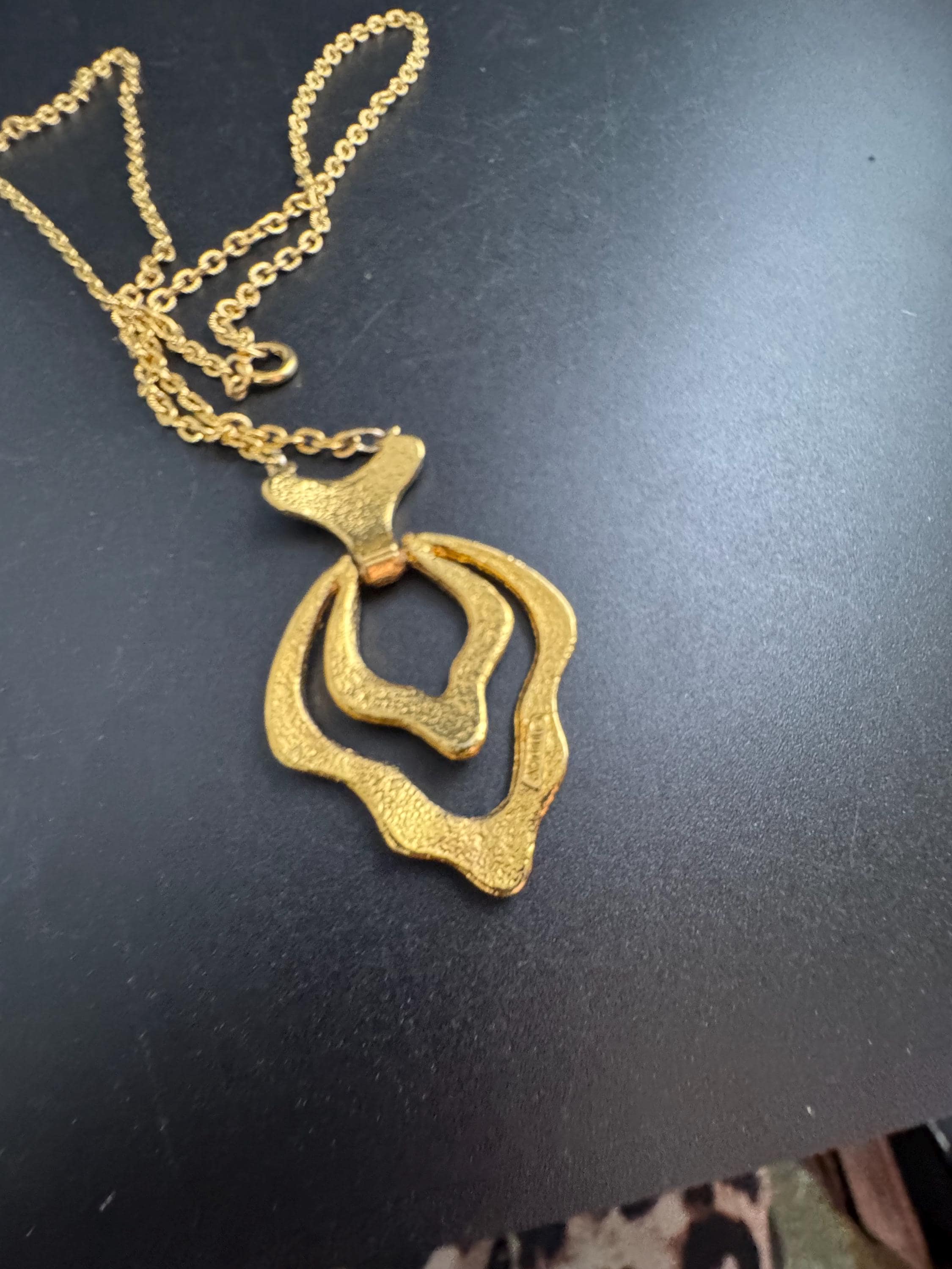 Signed AVON Red Black pendant,  enamelled necklace