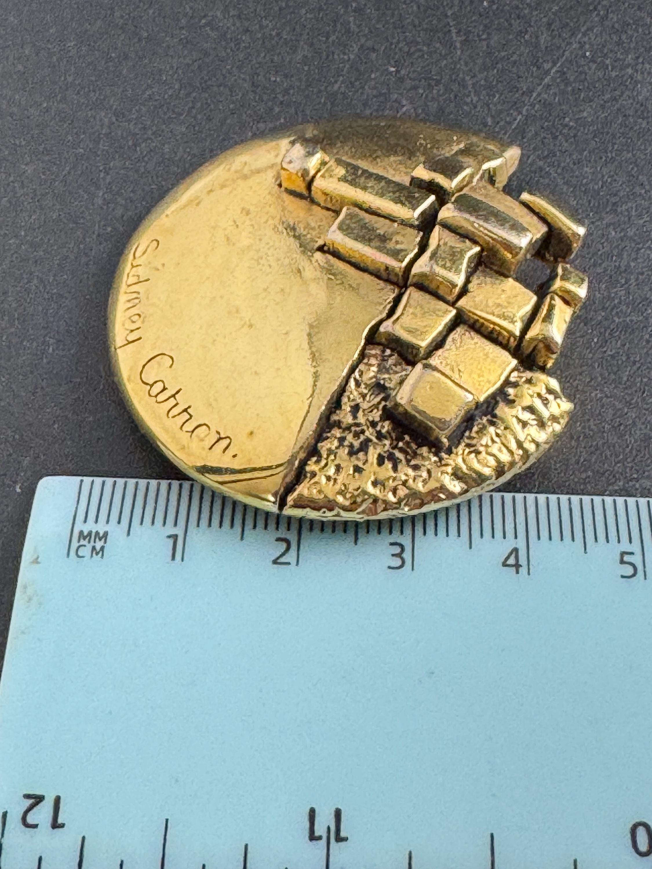 Signed SIDNEY CARRON modernist gold plated brooch ,  French Paris designer jewellery