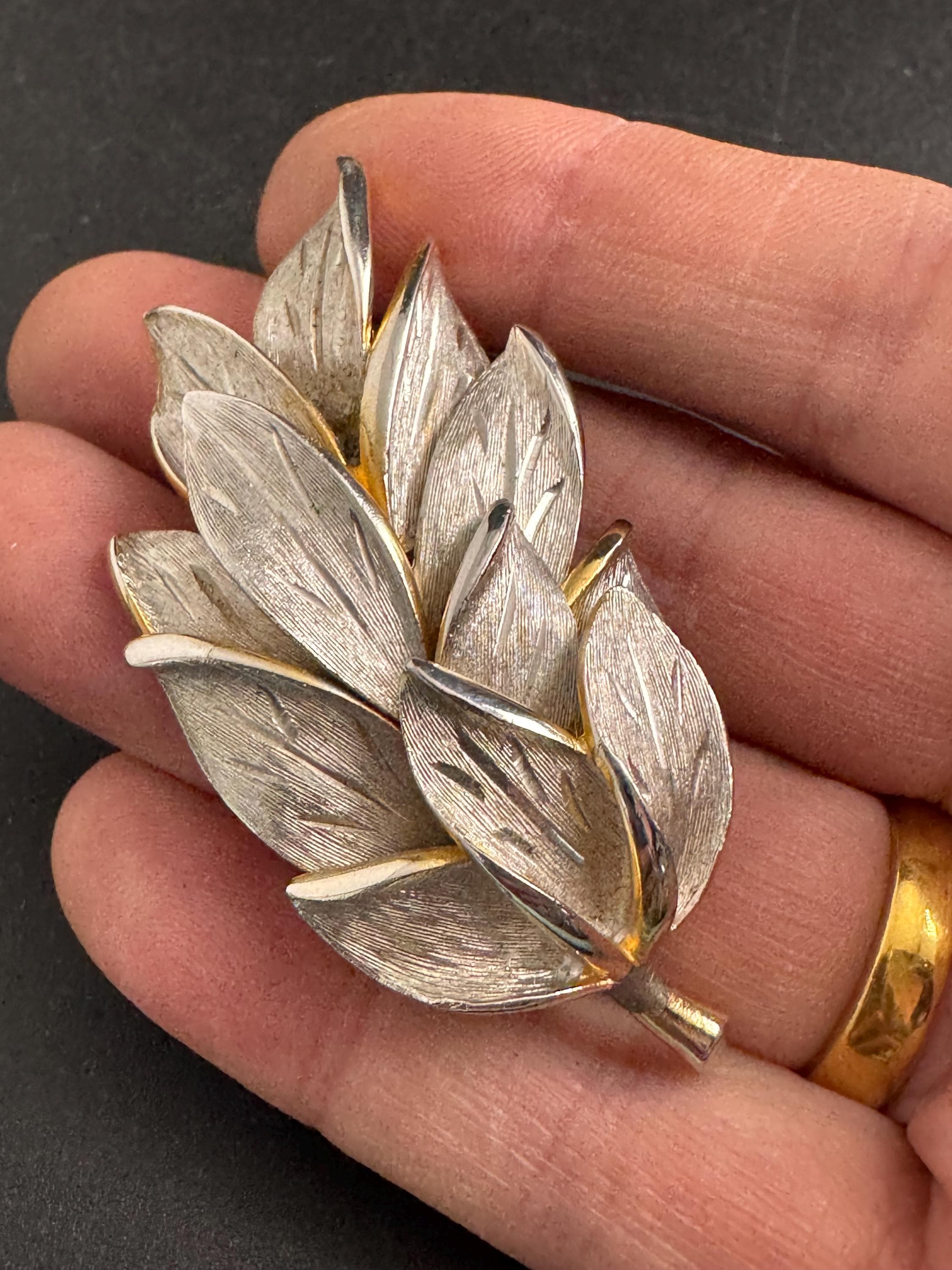 KRAMER textured leaf brooch,  vintage 1950s brushed silver and Gold tone