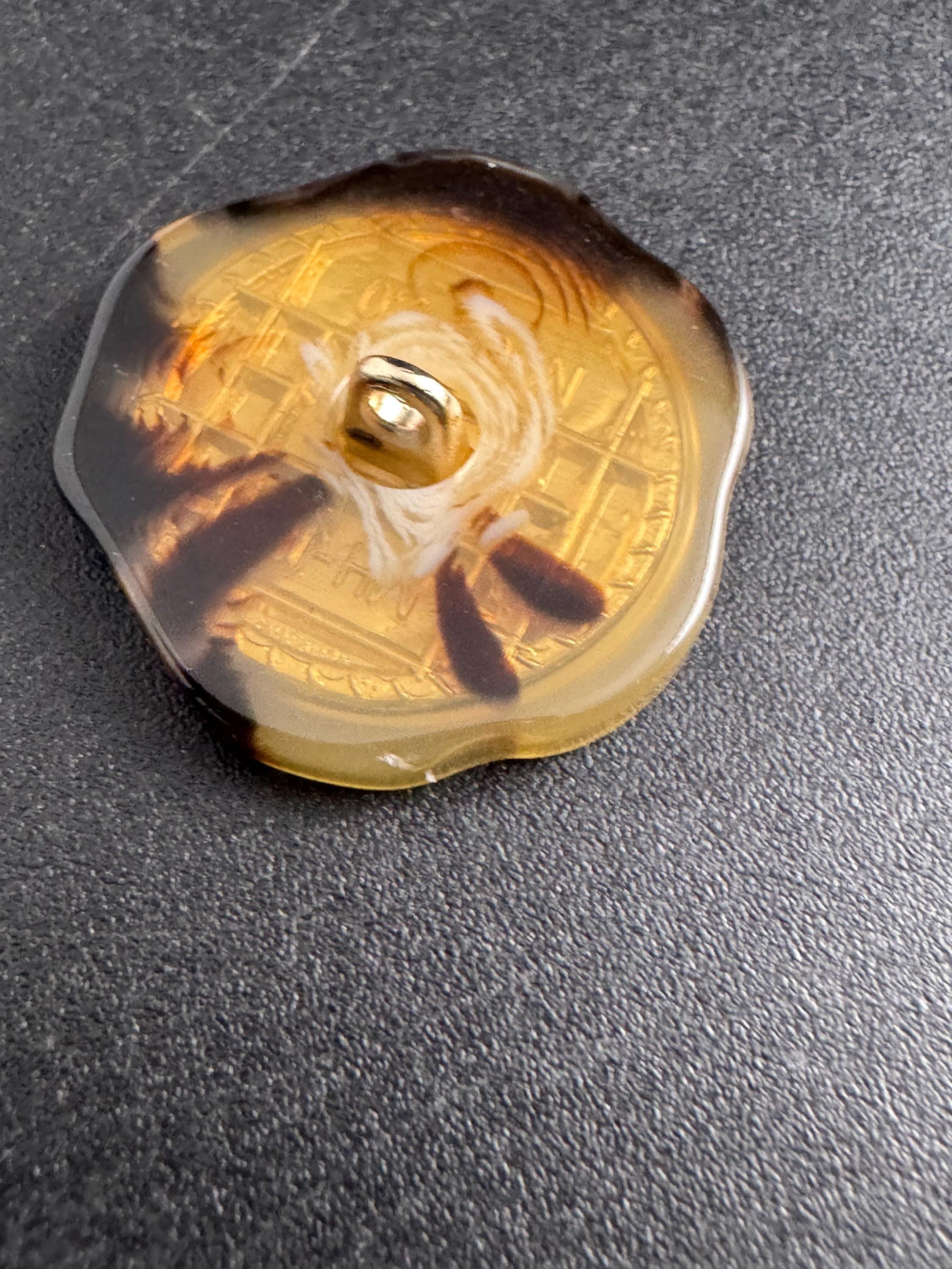 Gold coin buttons tortoiseshell mid brown acrylic surround, choose size 25mm or 18mm ( 5pcs)