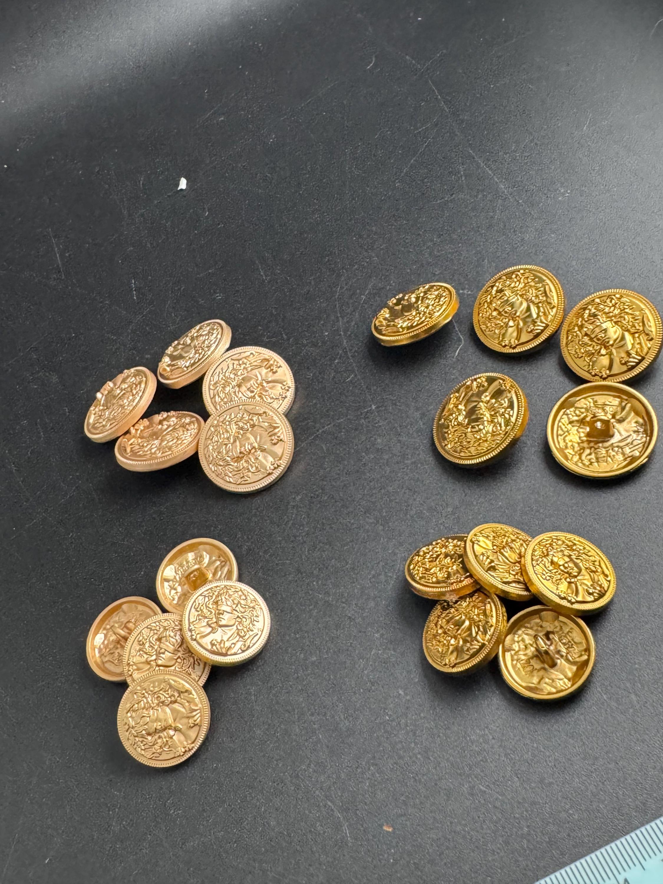 Bright antique gold coin buttons , size 25mm or 20mm metal