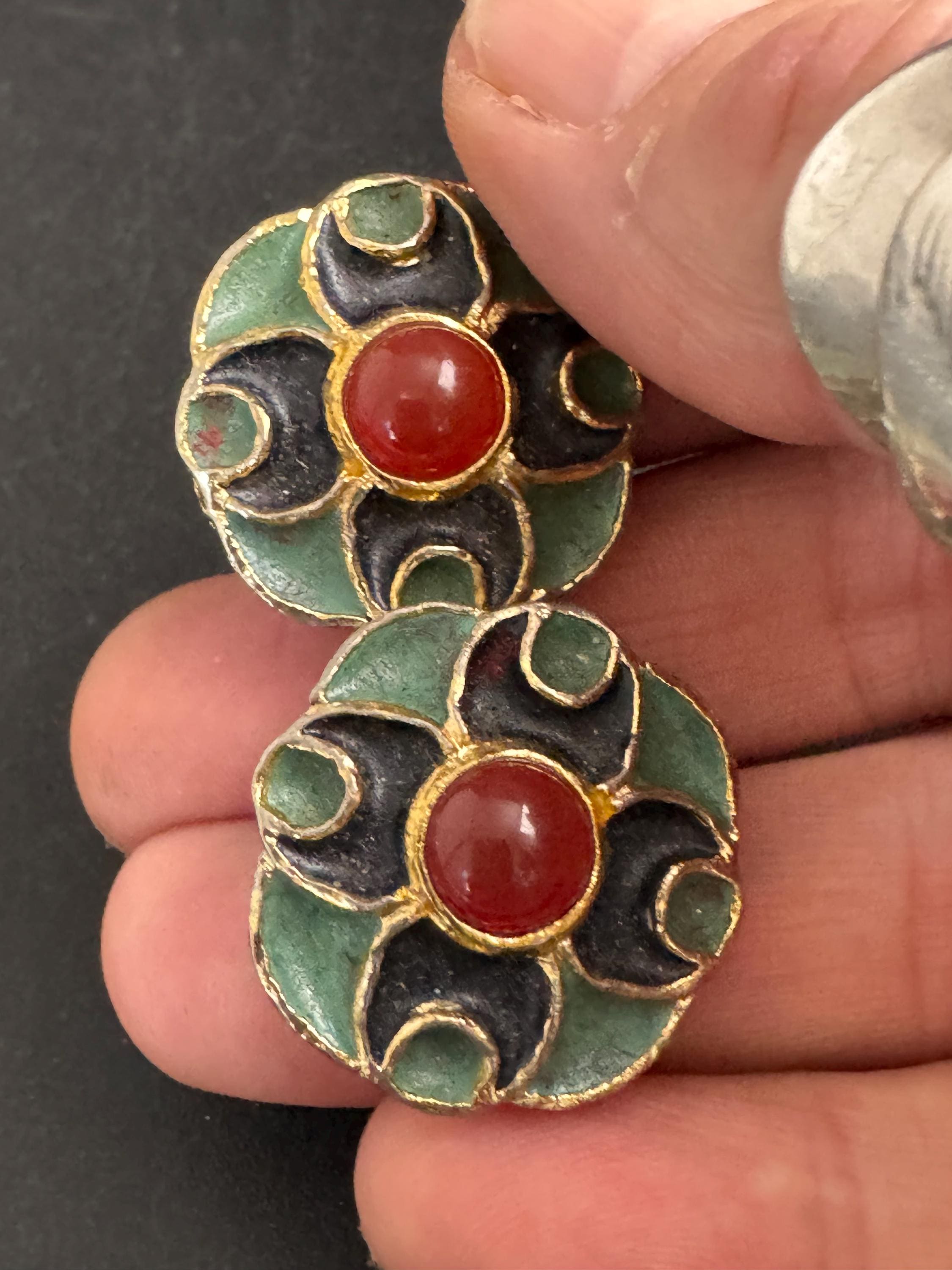 ORENA red green clip on earrings,  cabochon set signed and vintage from Paris