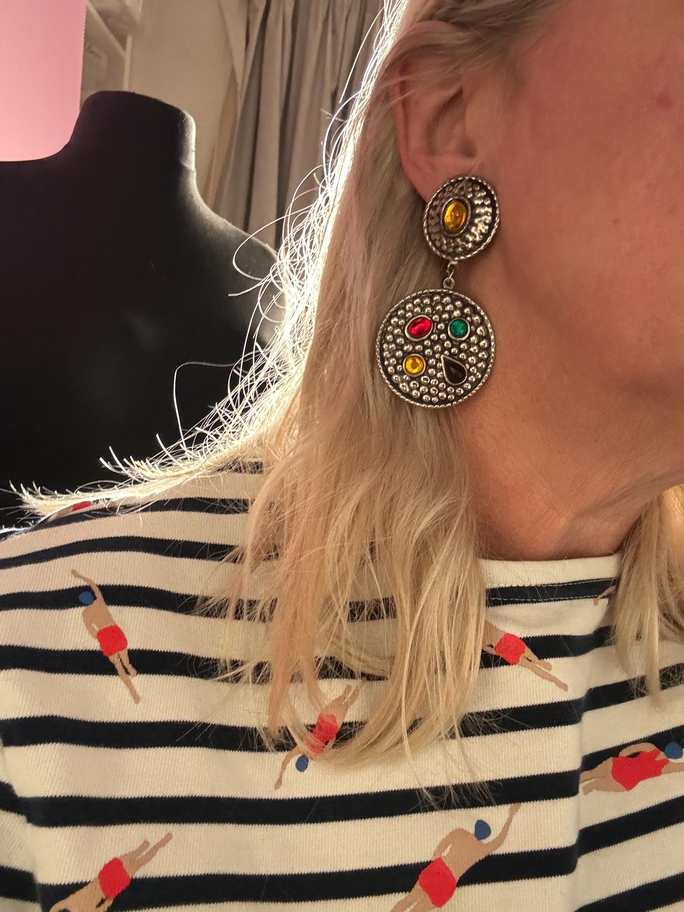 Cabochon disc clip on earrings, silver tone coloured stones lightweight metal