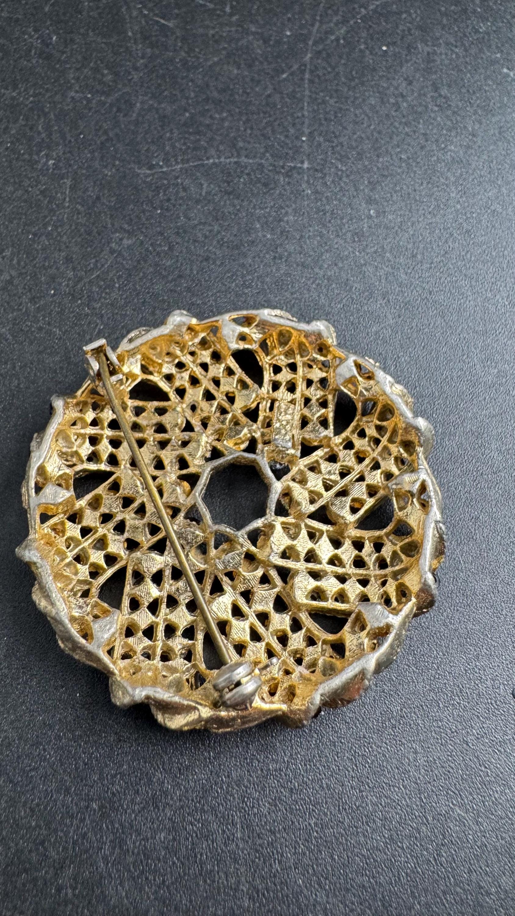 CAPRI brown black rhinestone brooch,  cognac glass, Vintage diamanté signed