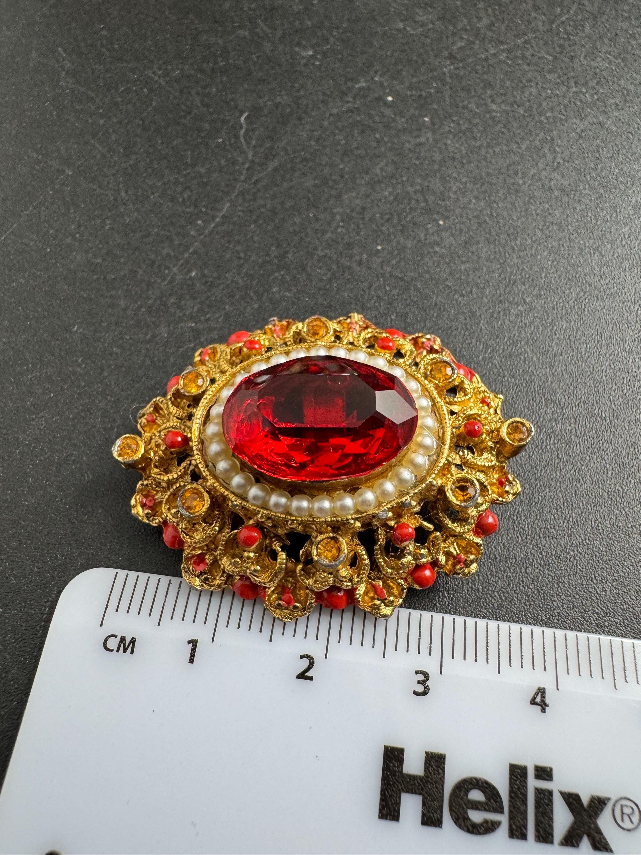 Oval ruby seed pearl Brooch: vintage Red Rhinestones