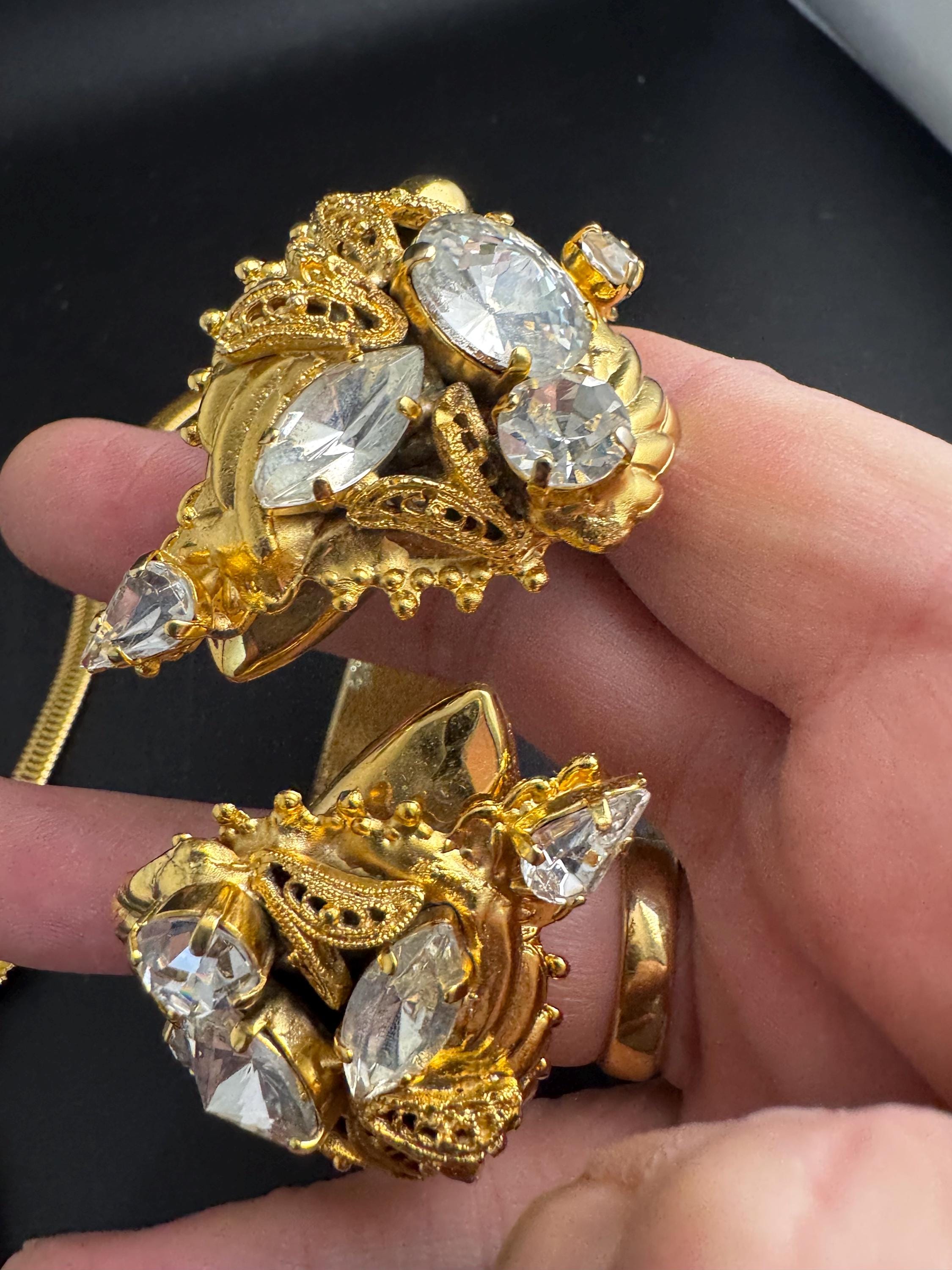 Rhinestone omega jewellery set, matching necklace and clamper bangle vintage Rivoli crystal