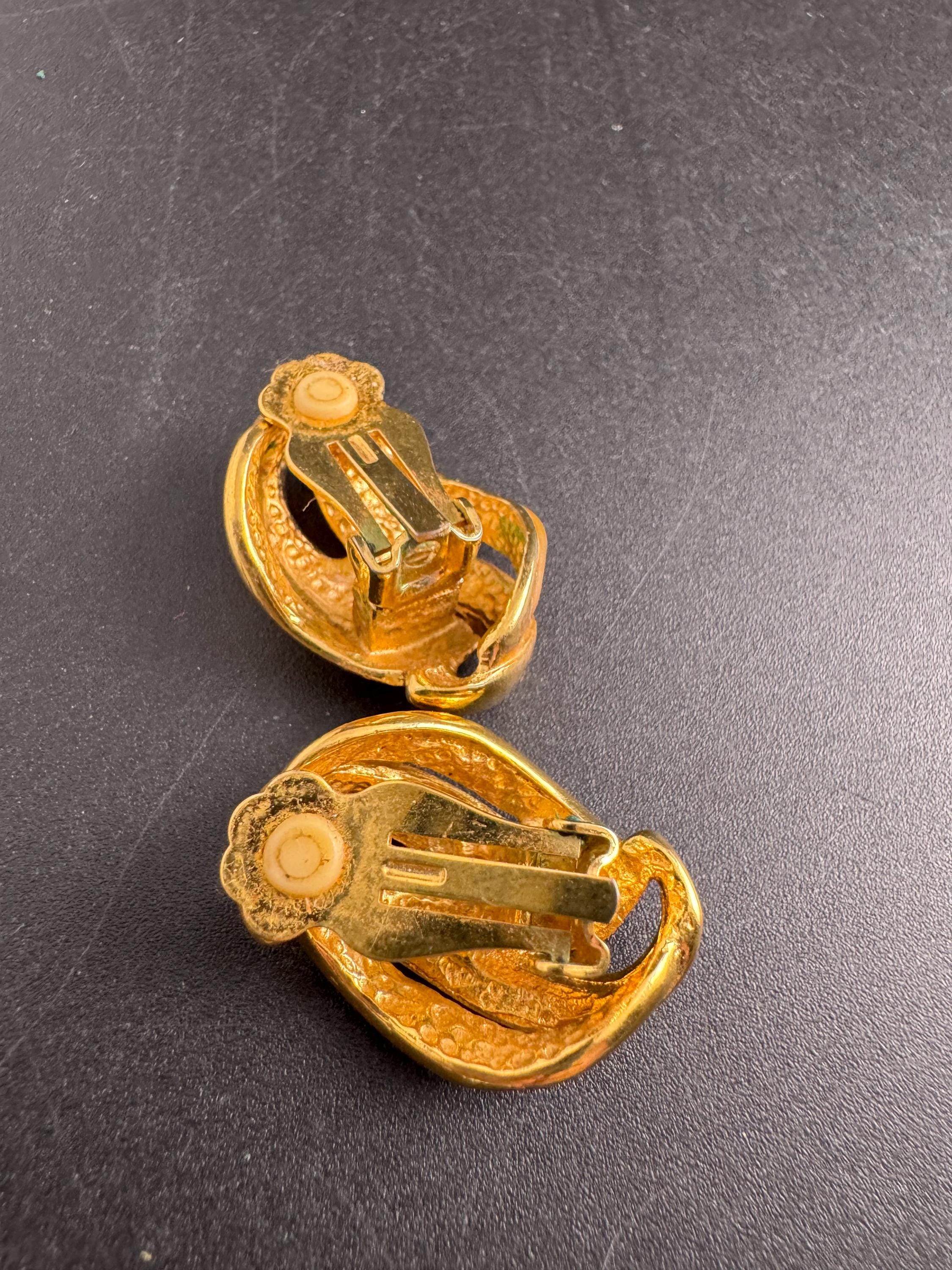 brown Enamel Clip On Earrings: jaques vert vintage gold plated