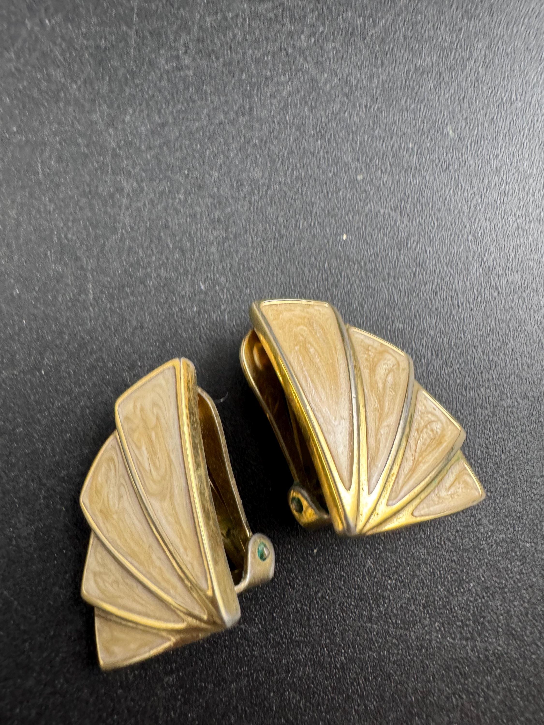 Beige cream Enamel Clip On Earrings: vintage gold plated
