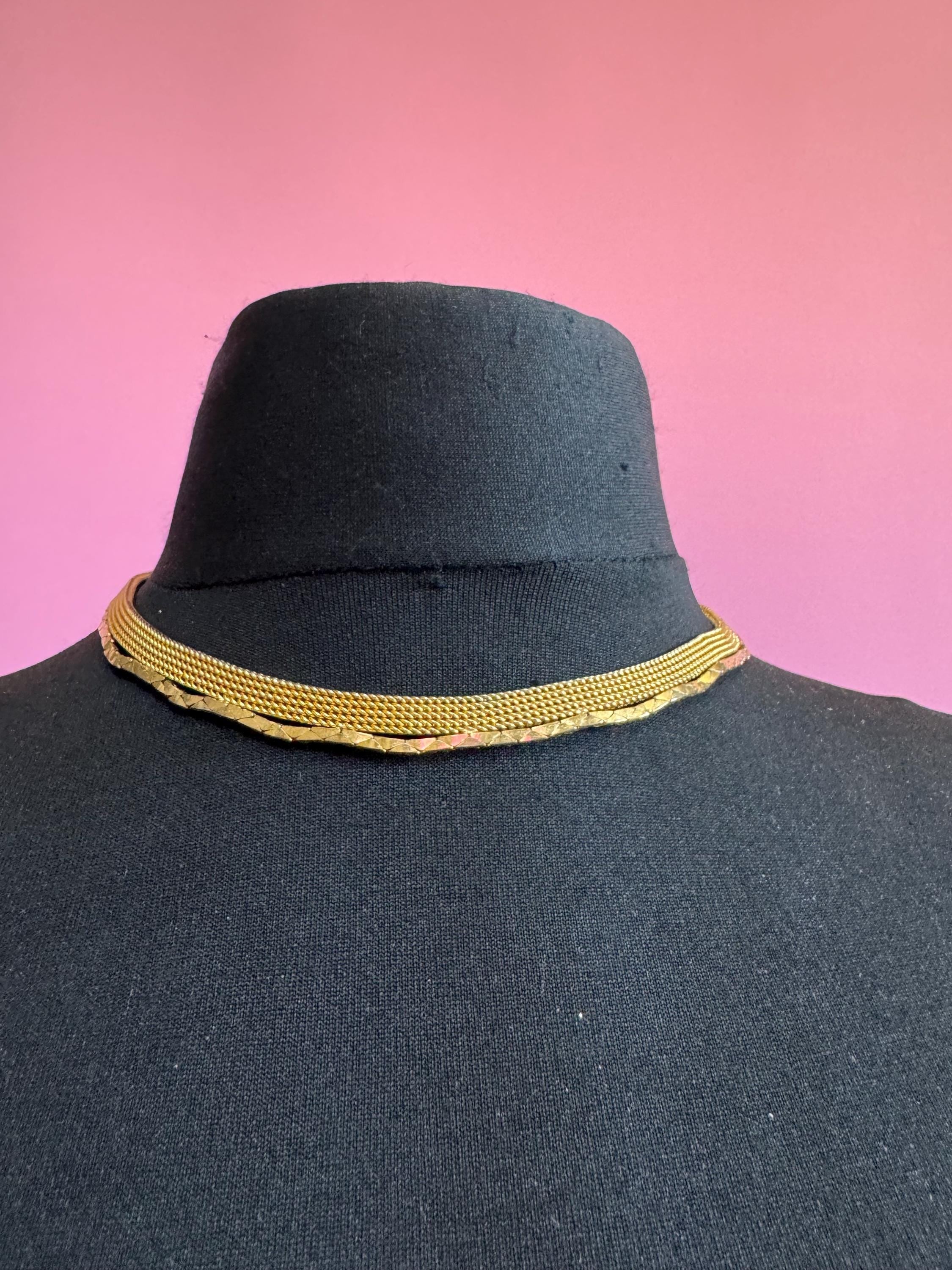 Wide gold mesh choker, vintage necklace 1970s