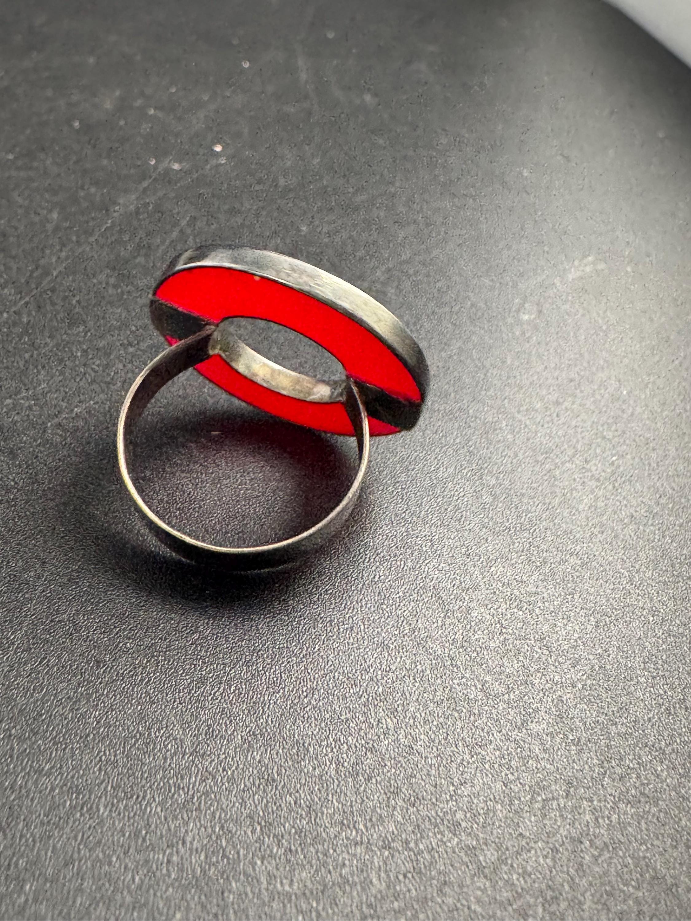 SIZE S 925 red loop brutalist dress ring, sterling silver acrylic ring