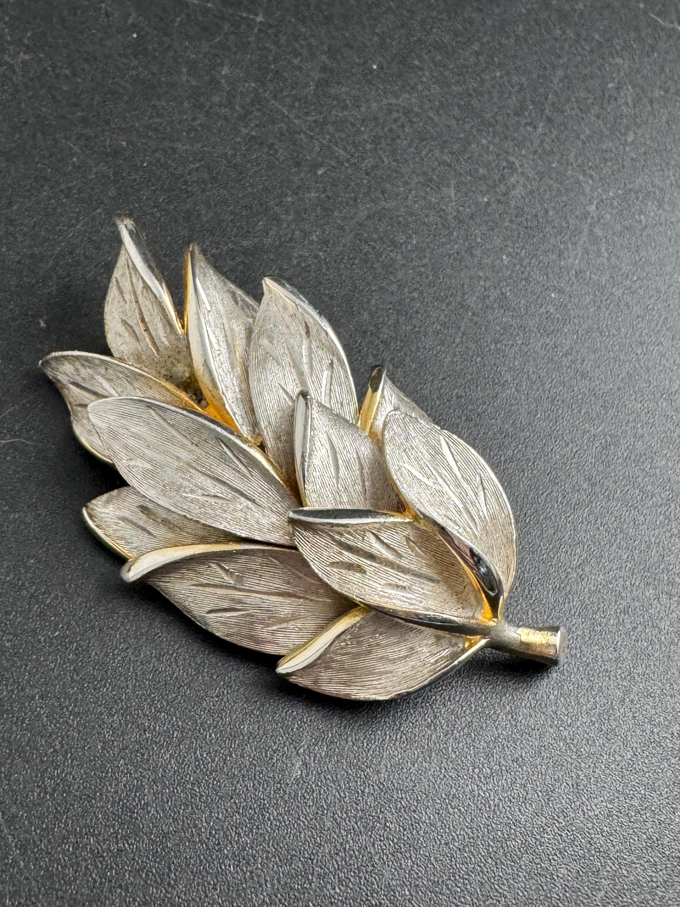 KRAMER textured leaf brooch,  vintage 1950s brushed silver and Gold tone