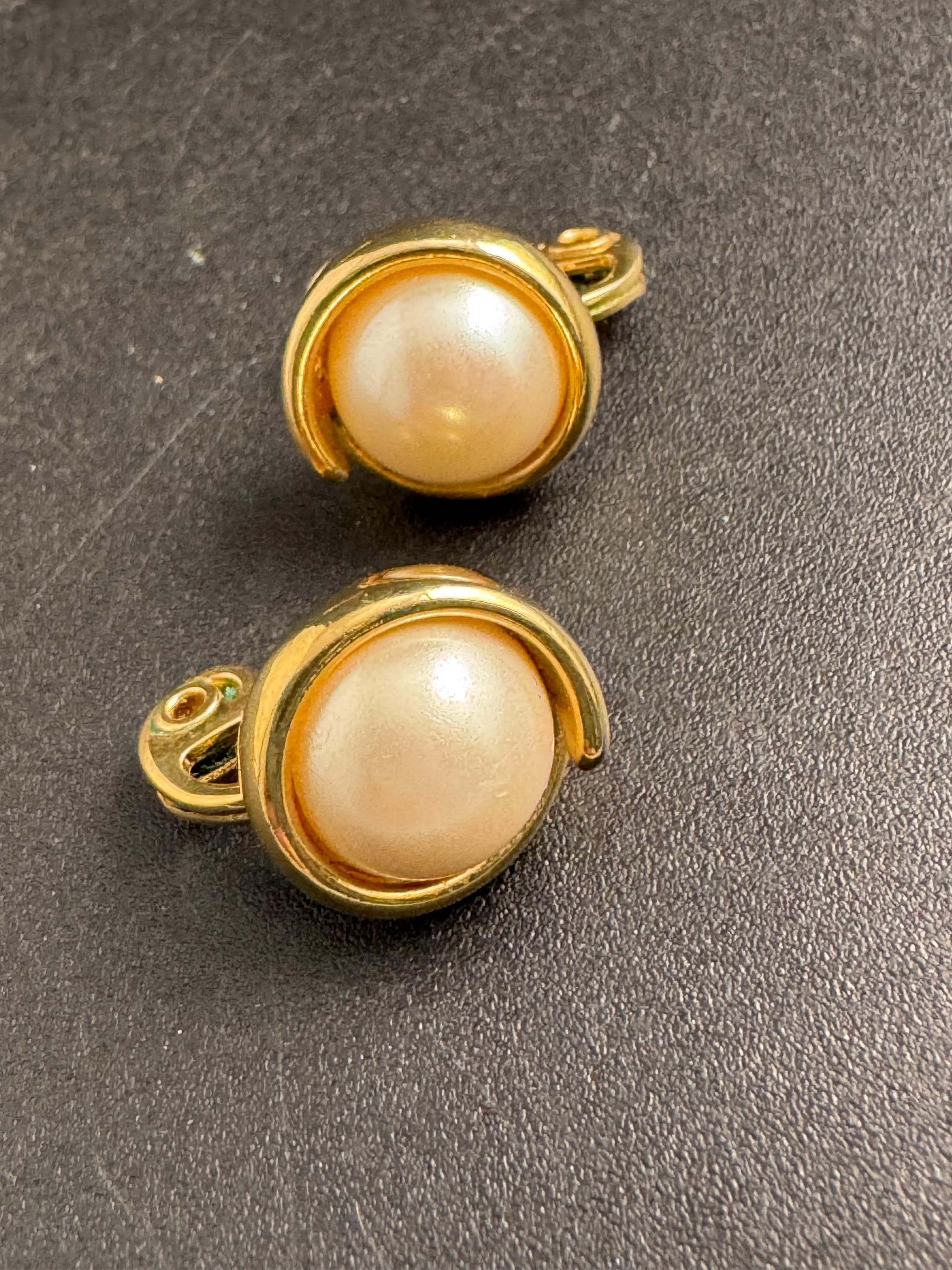 Monet Pearl small Clip On Earrings: 22ct Gold Plated, signed and vintage