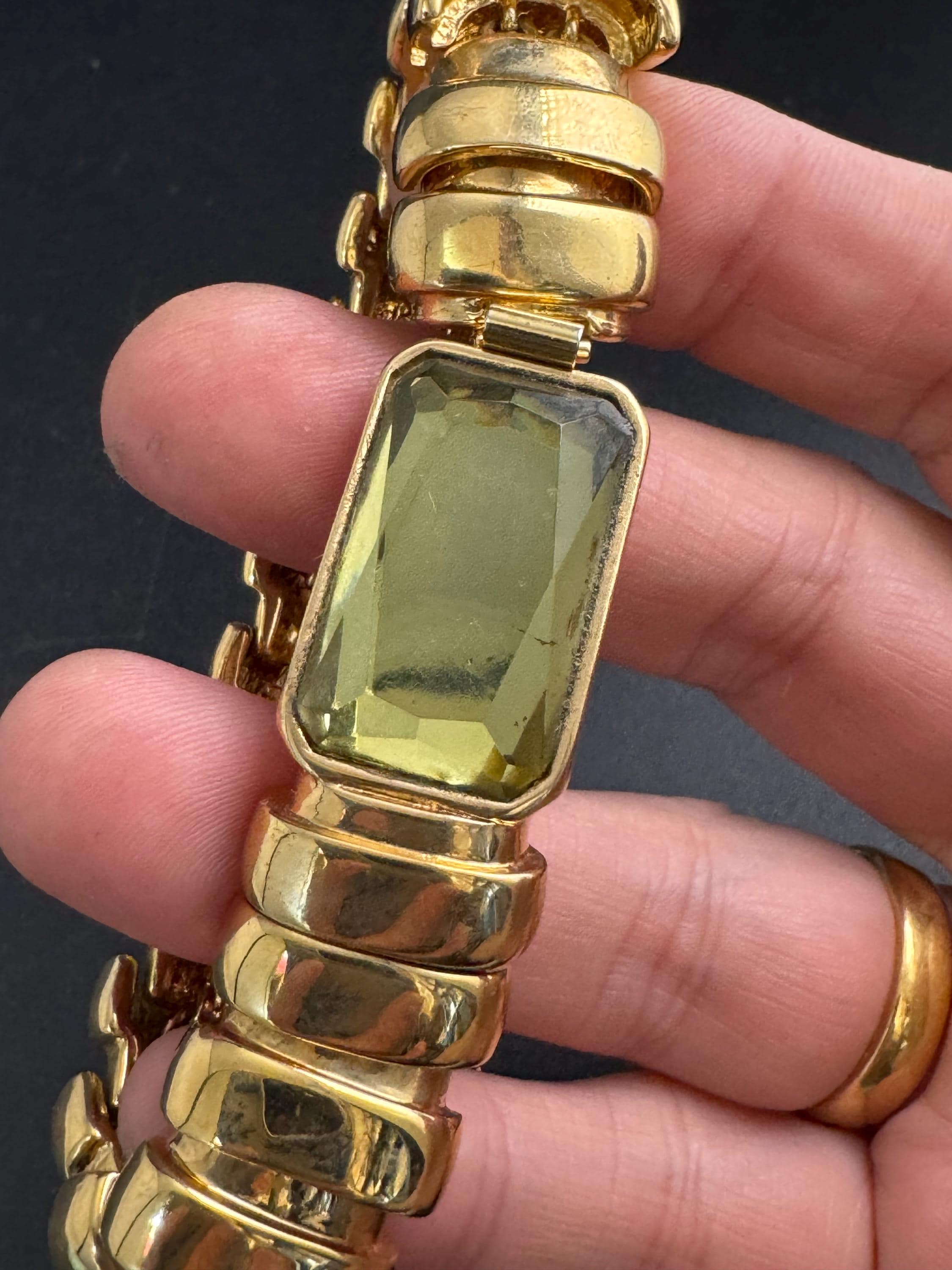 Banana republic gold Link Bracelet,  rectangular Emerald Rhinestone cabochon vintage and signed