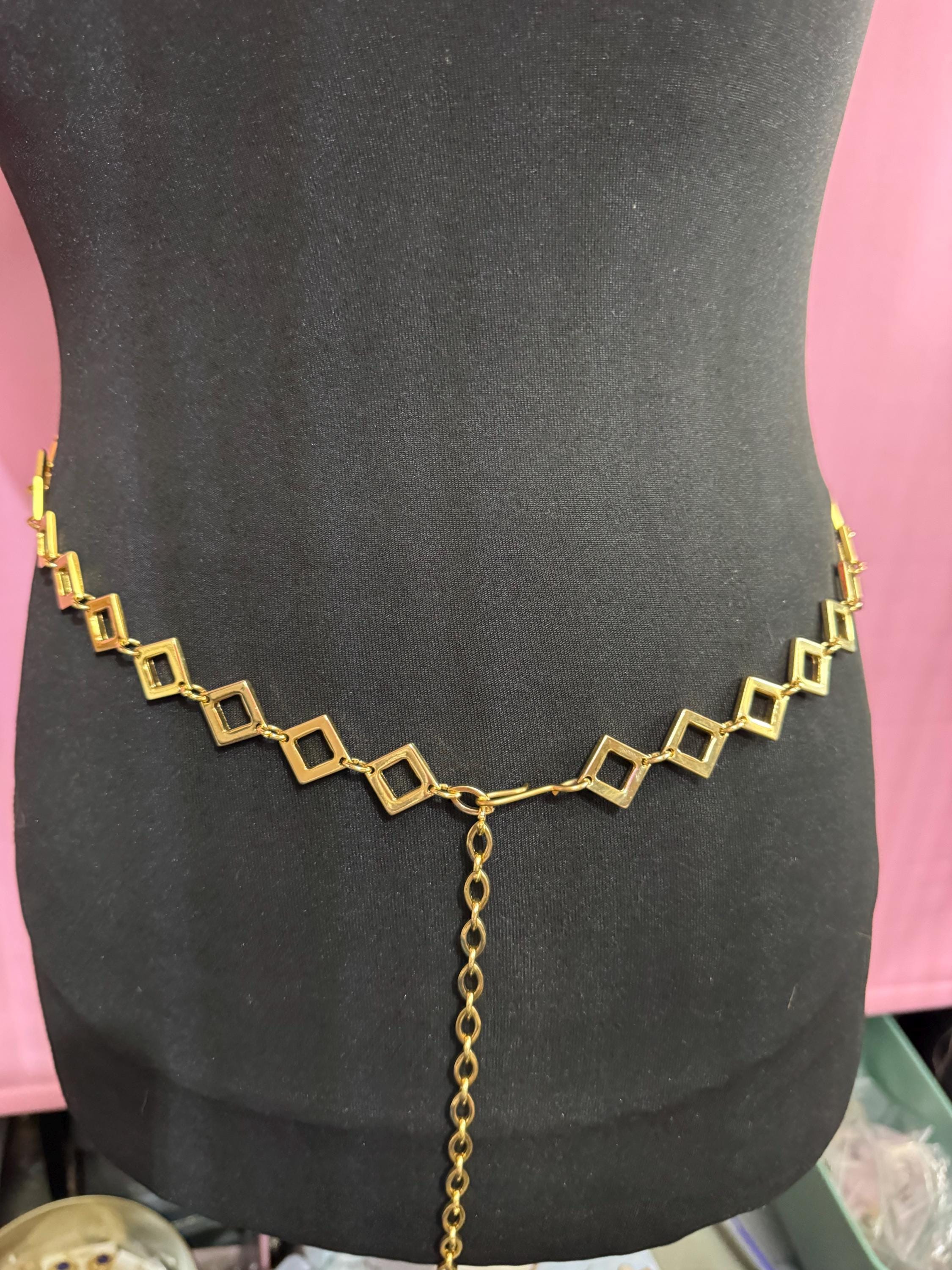 Ladies gold metal chain belt, fits 87- to 105cm vintage fashion