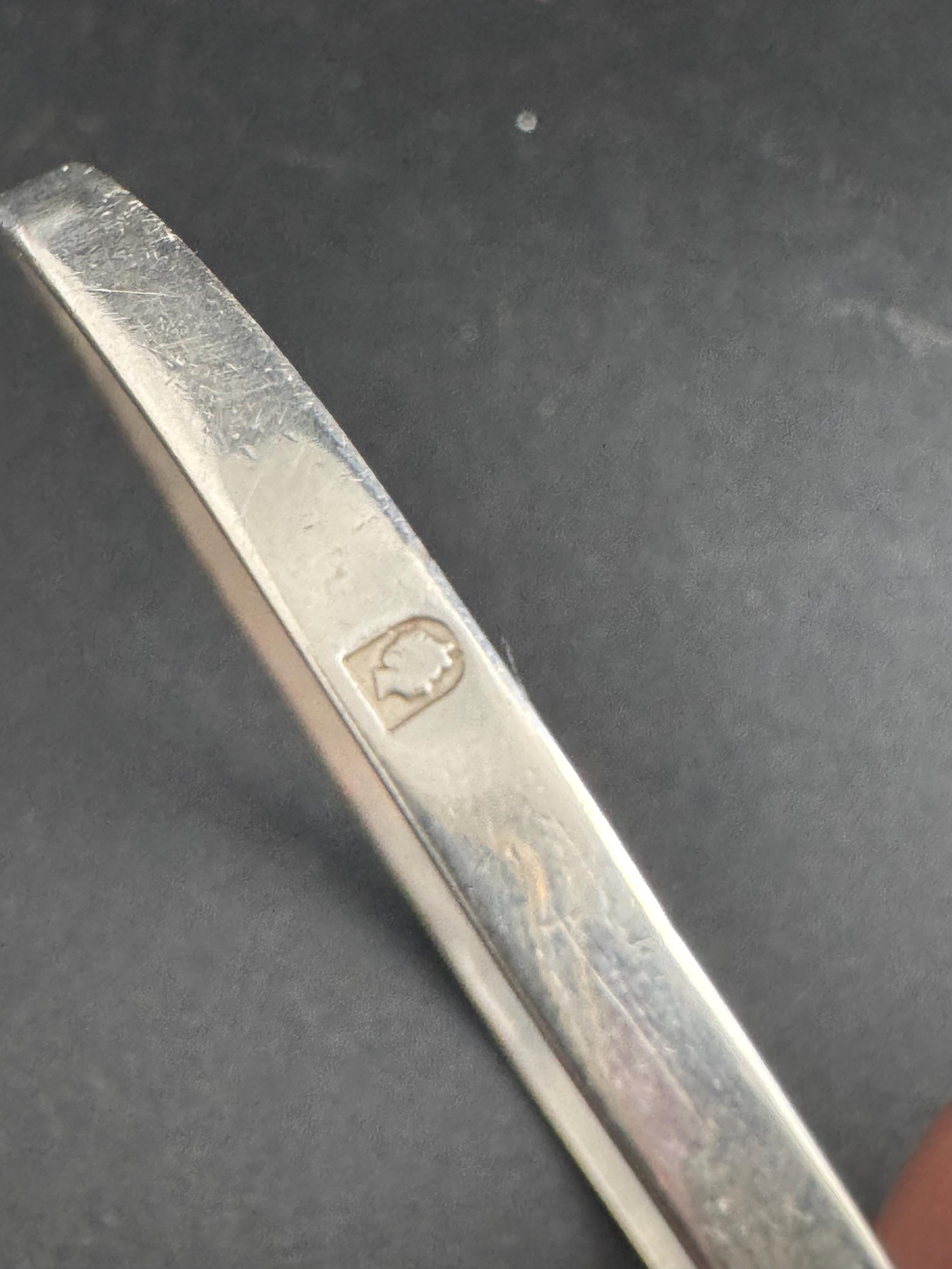 plain 925 round slim bangle, sterling silver 10.3 grams 7cm